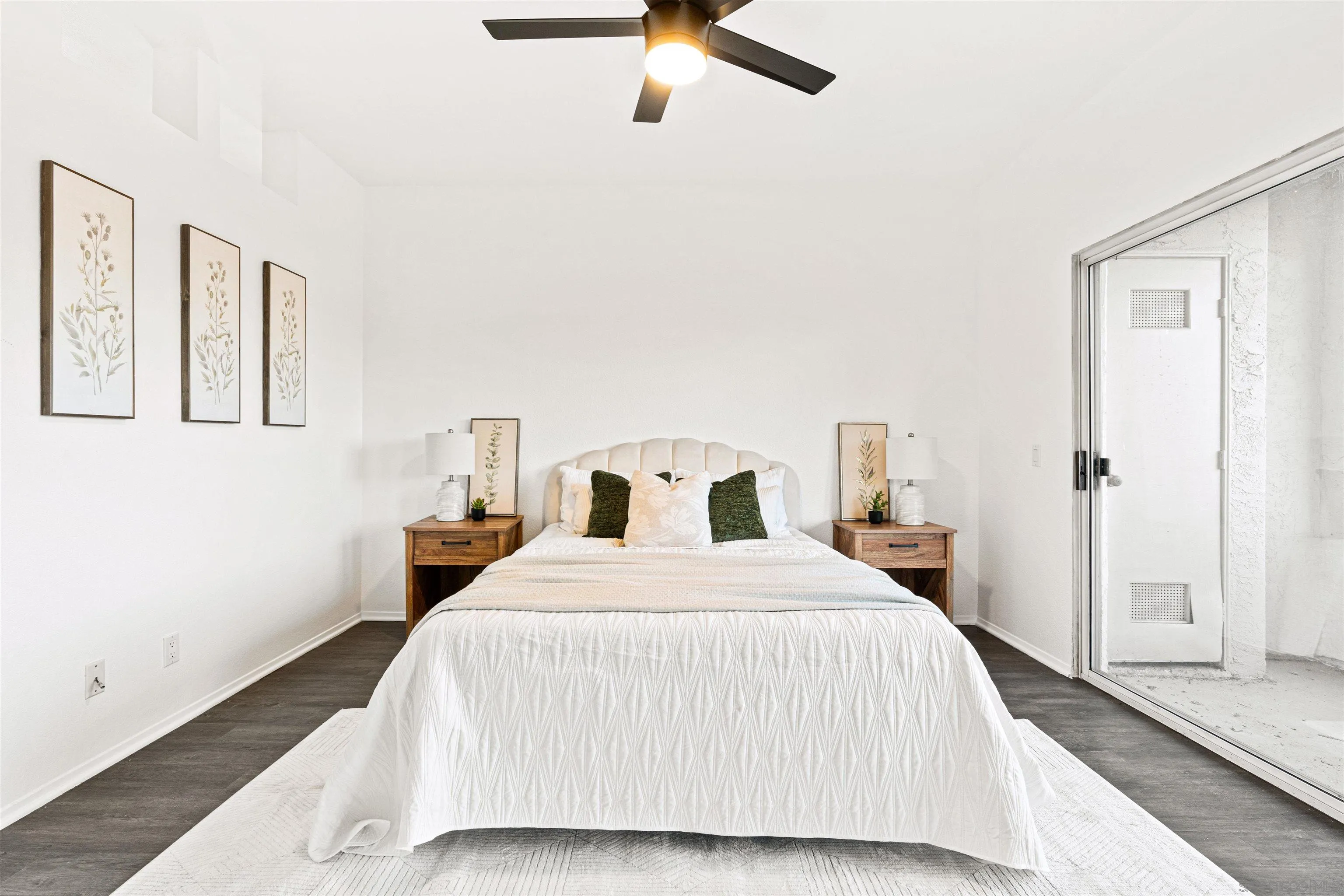 https://cdn.realtyfeed.com/cdn/127/250037421/b1bad284efd7e6432dd34584c2808e66.webp
