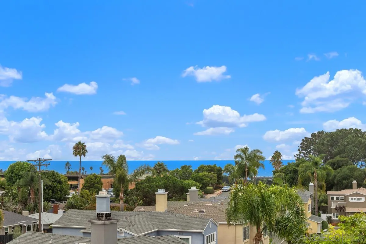 https://cdn.realtyfeed.com/cdn/127/250037423/b6280bd338811436b35e5cdf0697cc55.webp