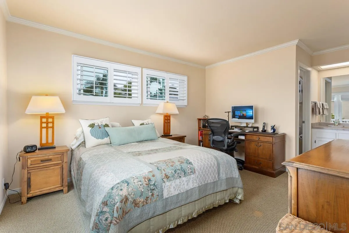 https://cdn.realtyfeed.com/cdn/127/250037423/cc1167d568eafb94a46113f53e8c0ab1.webp