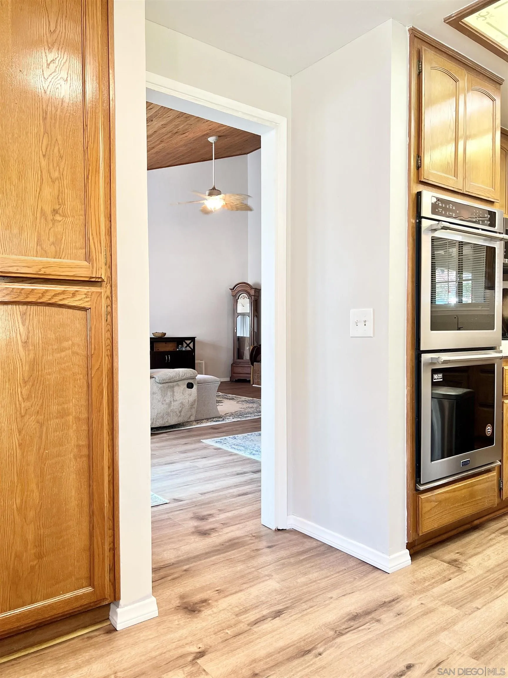 Photo #6: 250037430 Listing 
