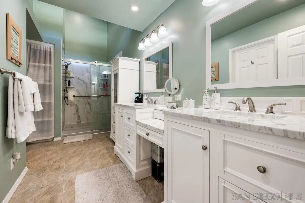 https://cdn.realtyfeed.com/cdn/127/250037430/4457c6e04fd853a02fc7aecf9eb63c04.webp
