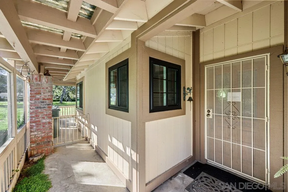 https://cdn.realtyfeed.com/cdn/127/250037430/5976514e717f1a9c8b70c1471cd7600f.webp