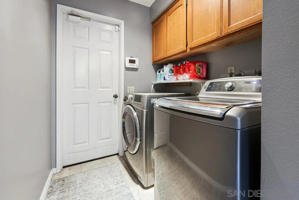 https://cdn.realtyfeed.com/cdn/127/250037430/e51602a1667168c8325471c4abe856eb.webp