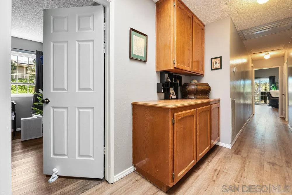 https://cdn.realtyfeed.com/cdn/127/250037430/ea86b0e50a77cba359d1d2bb1783a2ef.webp
