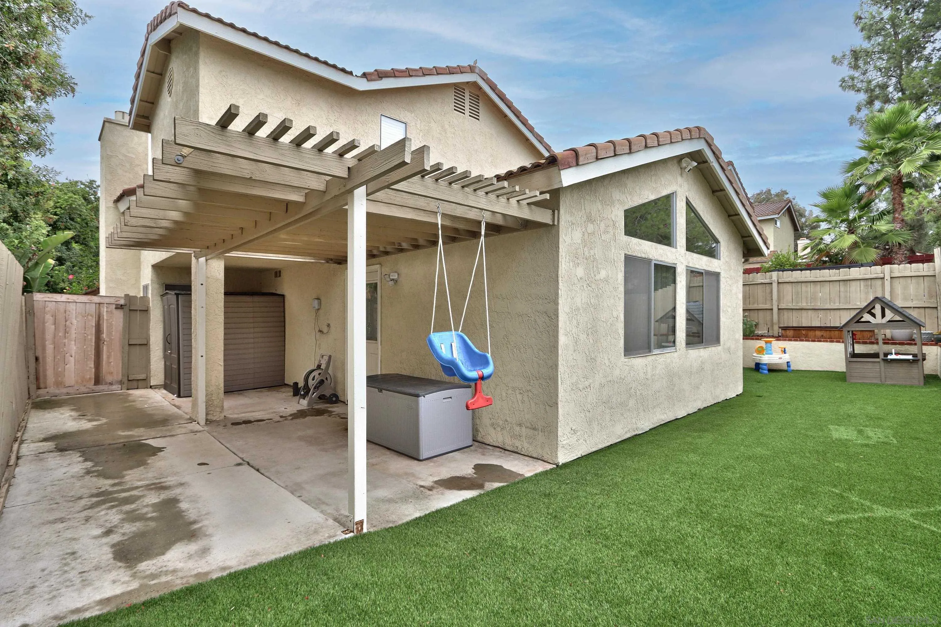 https://cdn.realtyfeed.com/cdn/127/250037431/34bf7062ffedbe62a3c57ad19d98bcea.webp