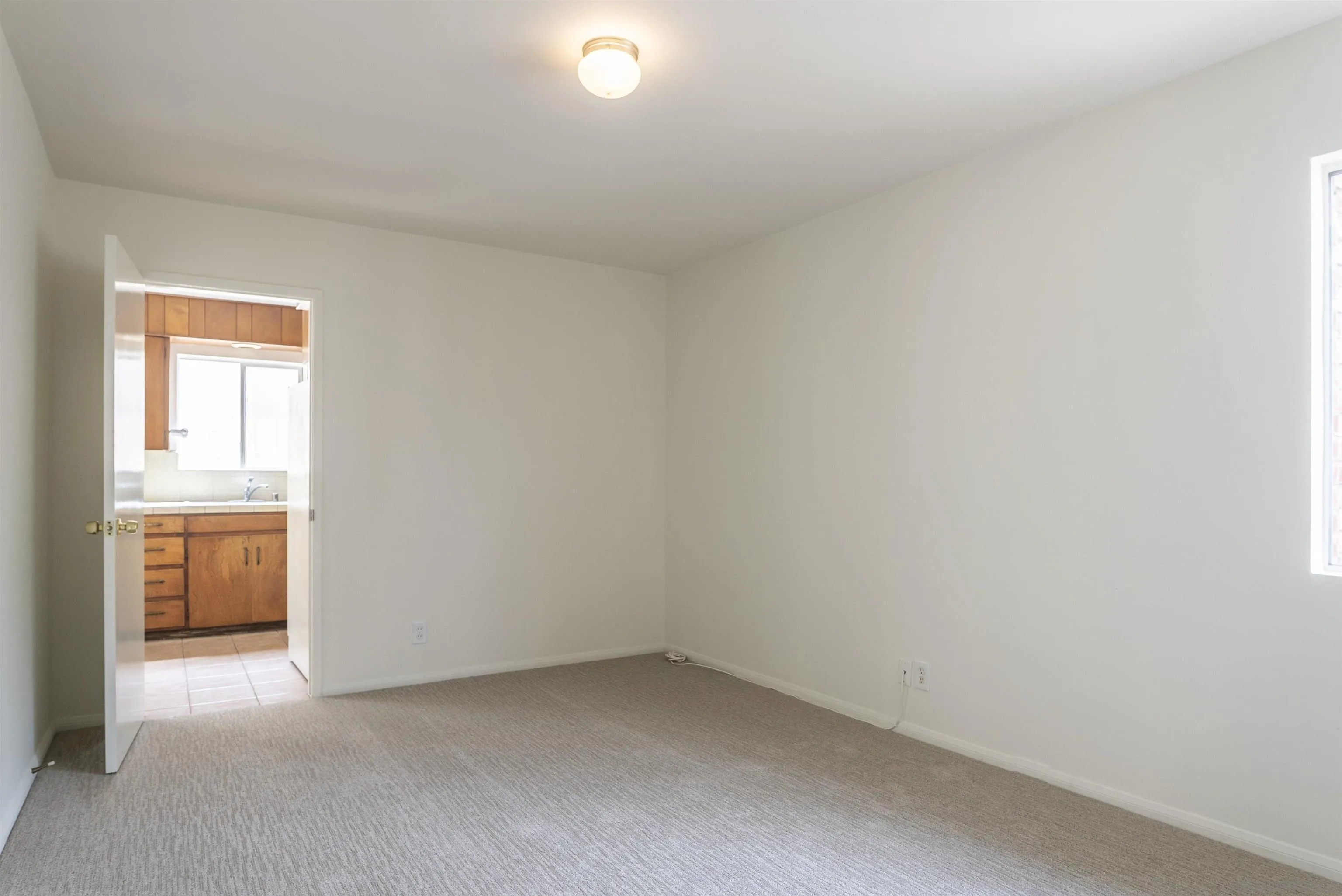 https://cdn.realtyfeed.com/cdn/127/250037434/1e4f0e7f51ccfa561b0cff068c6ffdf9.webp