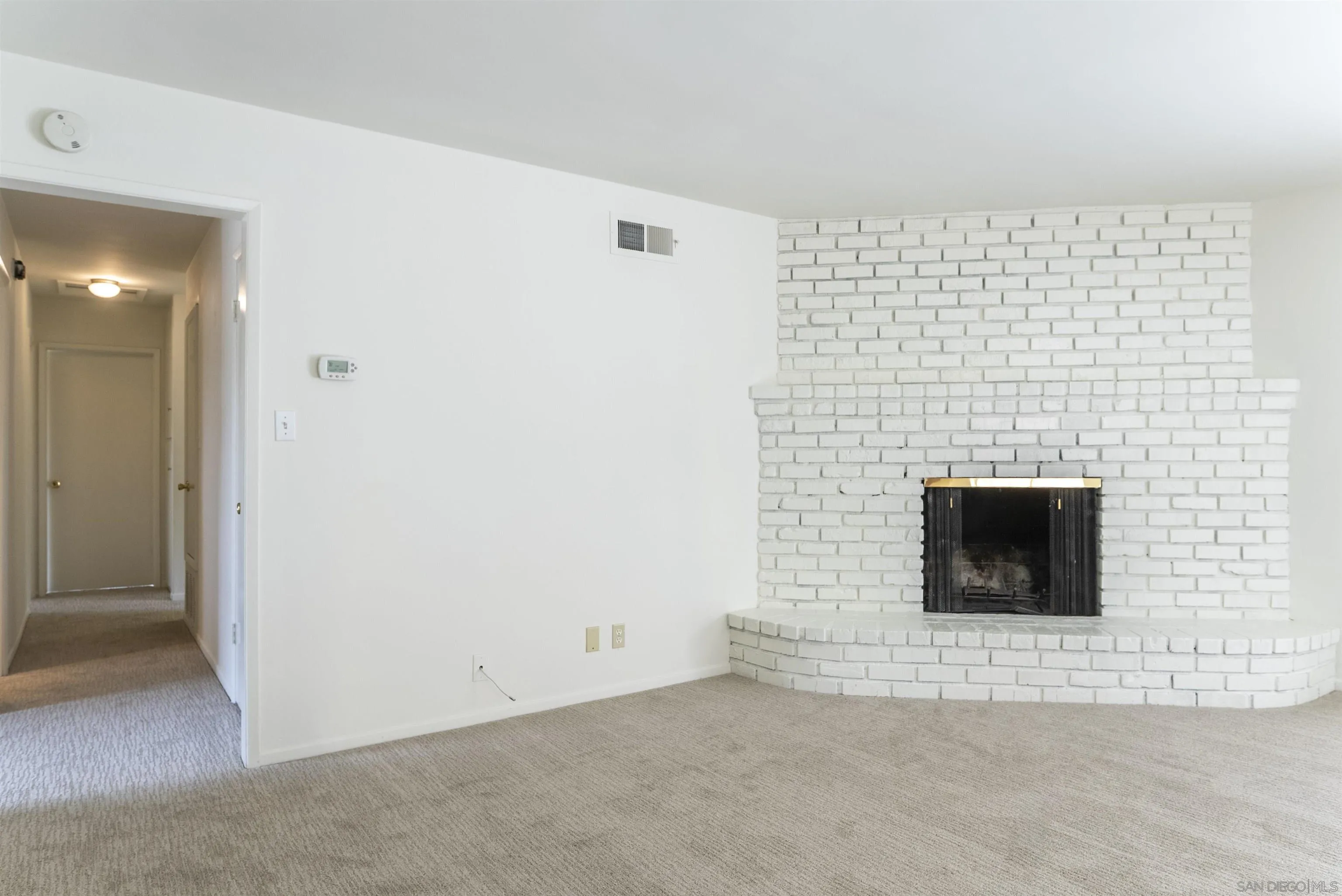 https://cdn.realtyfeed.com/cdn/127/250037434/41744d617de61ee3c80e328cb78f2647.webp
