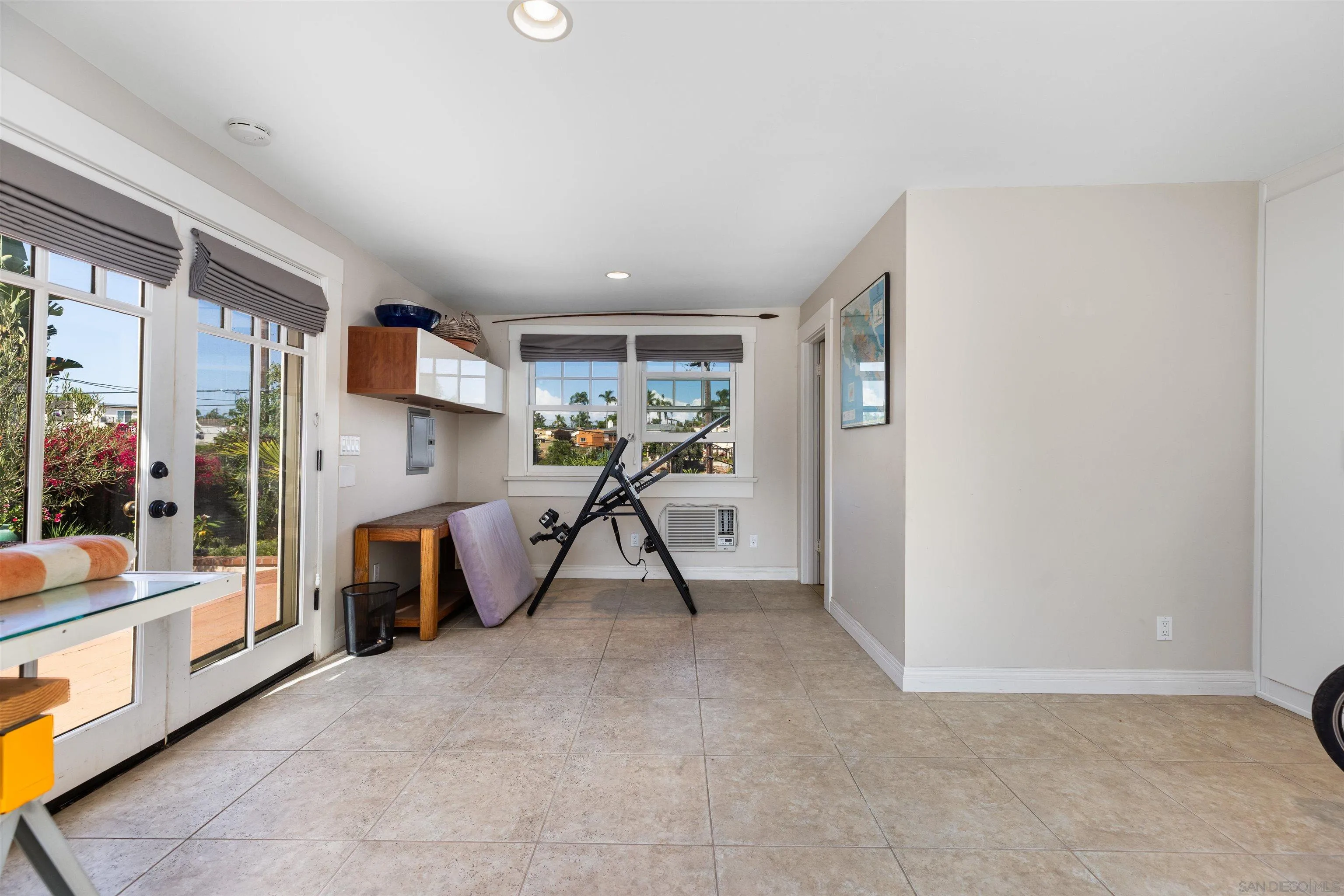 https://cdn.realtyfeed.com/cdn/127/250037437/1eba5e23278bae65696c72d88e70afed.webp