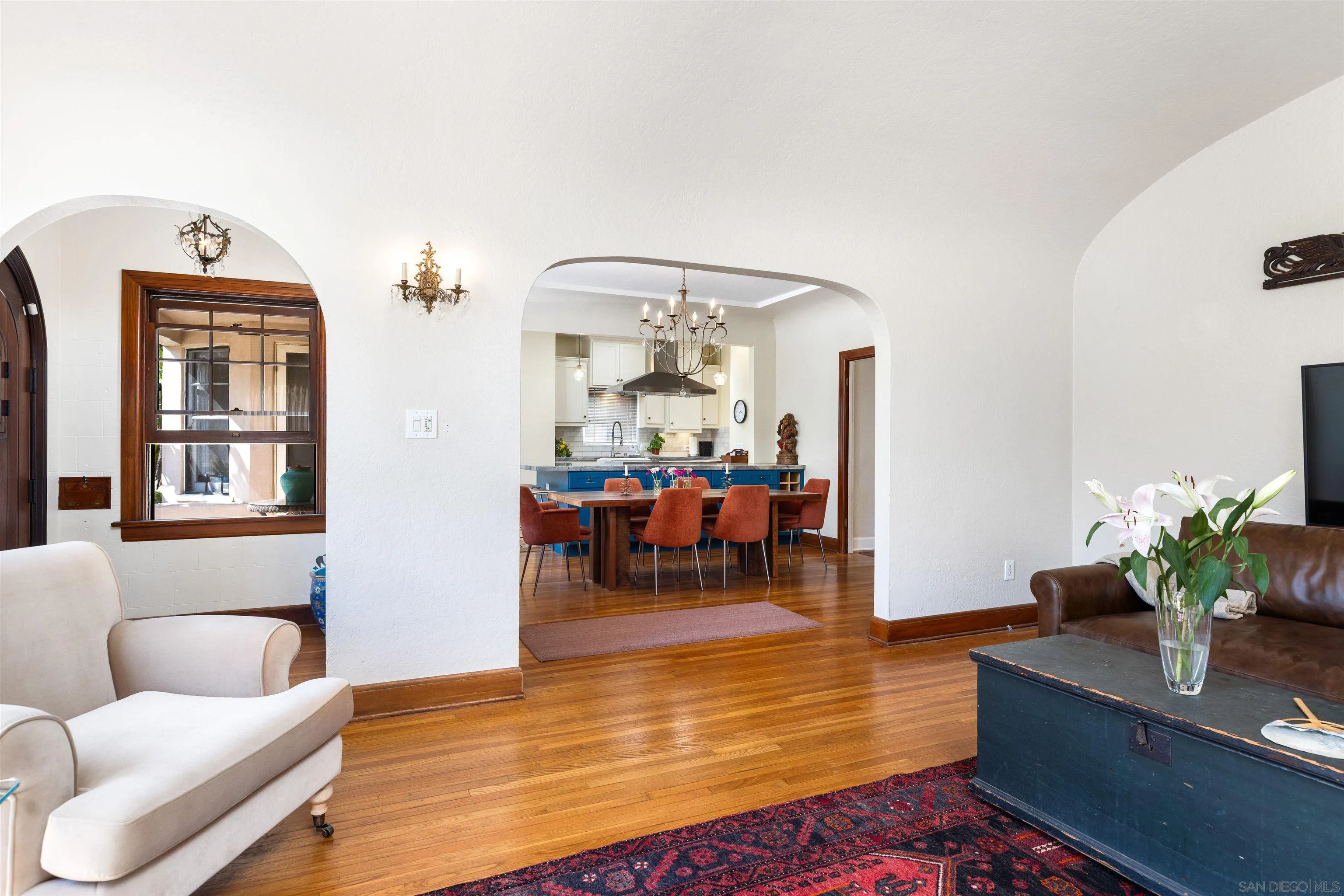 https://cdn.realtyfeed.com/cdn/127/250037437/382787dc51e44dc37d3bcc5100902823.webp