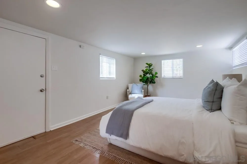 https://cdn.realtyfeed.com/cdn/127/250037438/39ee057feea48f6f57d7c1c7c0f12b43.webp