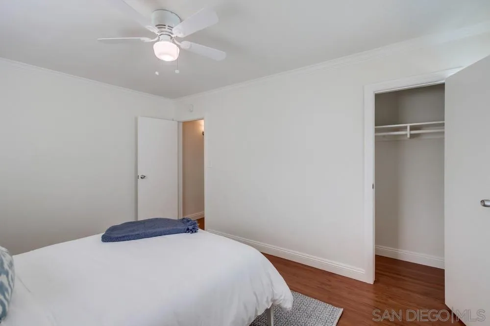https://cdn.realtyfeed.com/cdn/127/250037438/566520dc9d6a26f31fc080bb41b4687e.webp