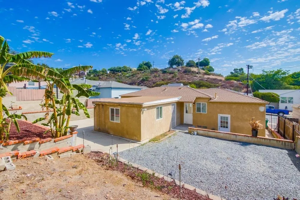 https://cdn.realtyfeed.com/cdn/127/250037438/7230cd0b79ddebb24a1c8ef99f92ec2b.webp