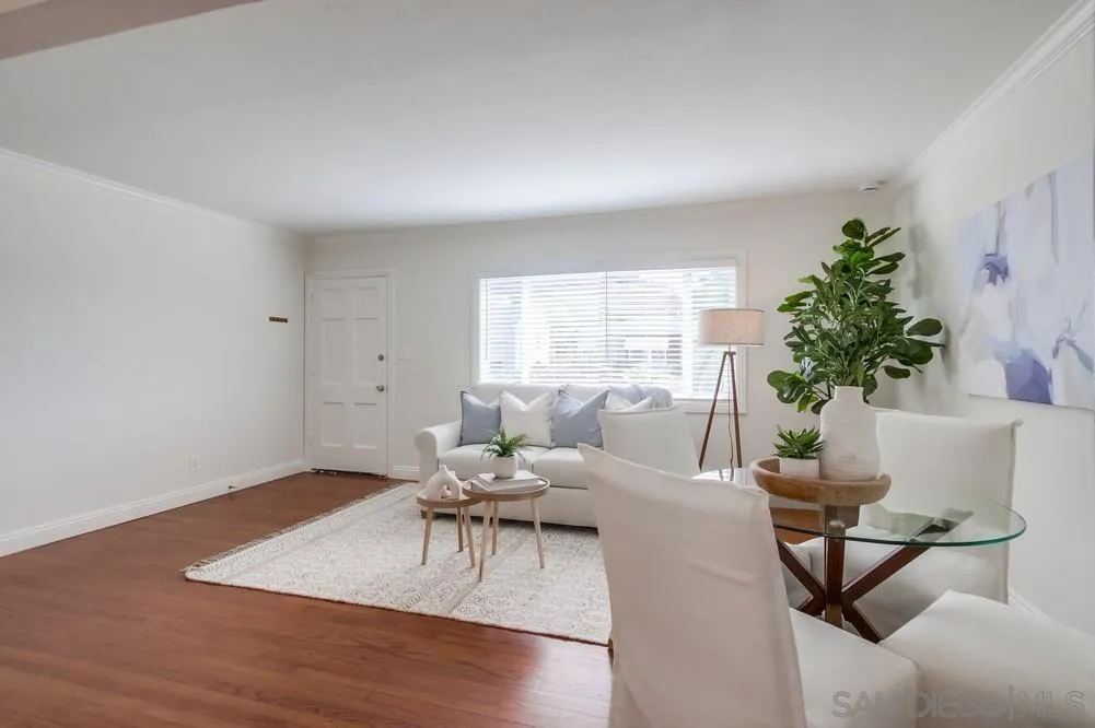 https://cdn.realtyfeed.com/cdn/127/250037438/c98c819ce011a5d9e8159c3ba54e7ae9.webp
