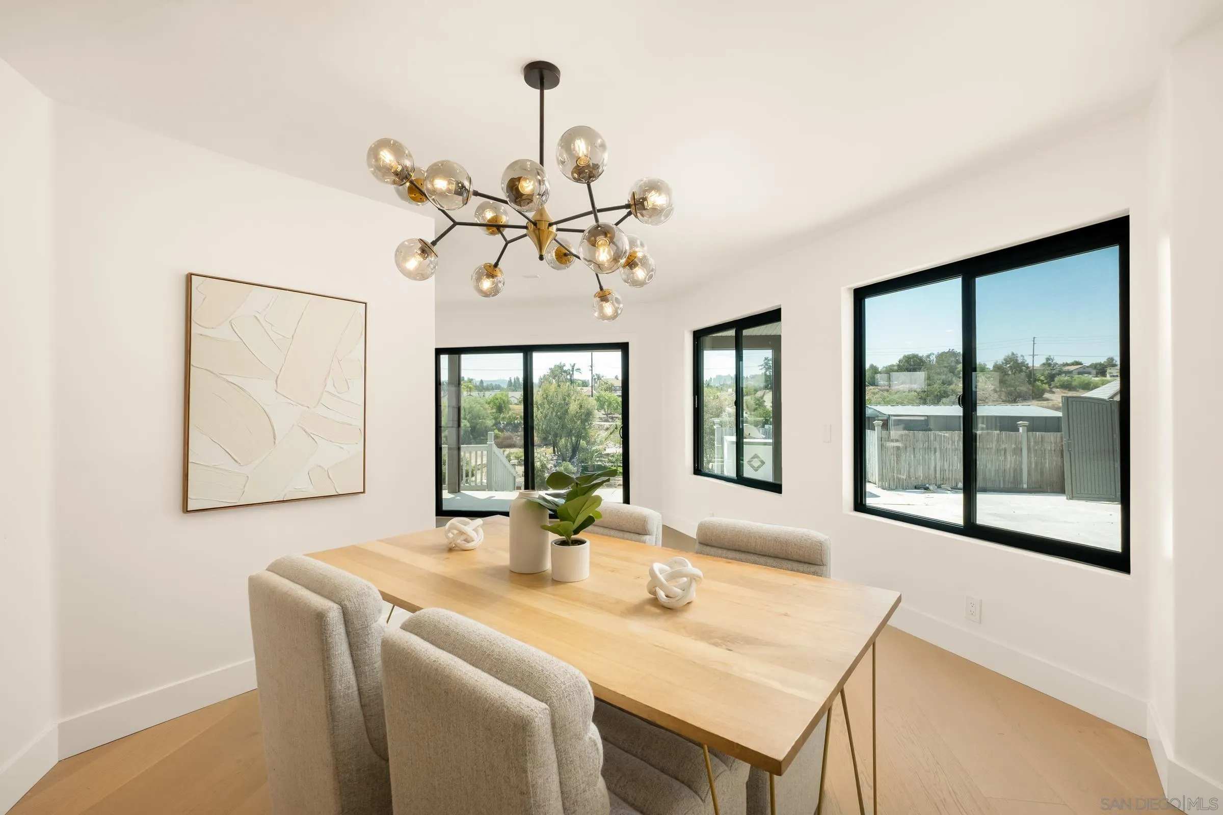 https://cdn.realtyfeed.com/cdn/127/250037439/0239f1dca27f8ad0136c7795839d28b8.webp
