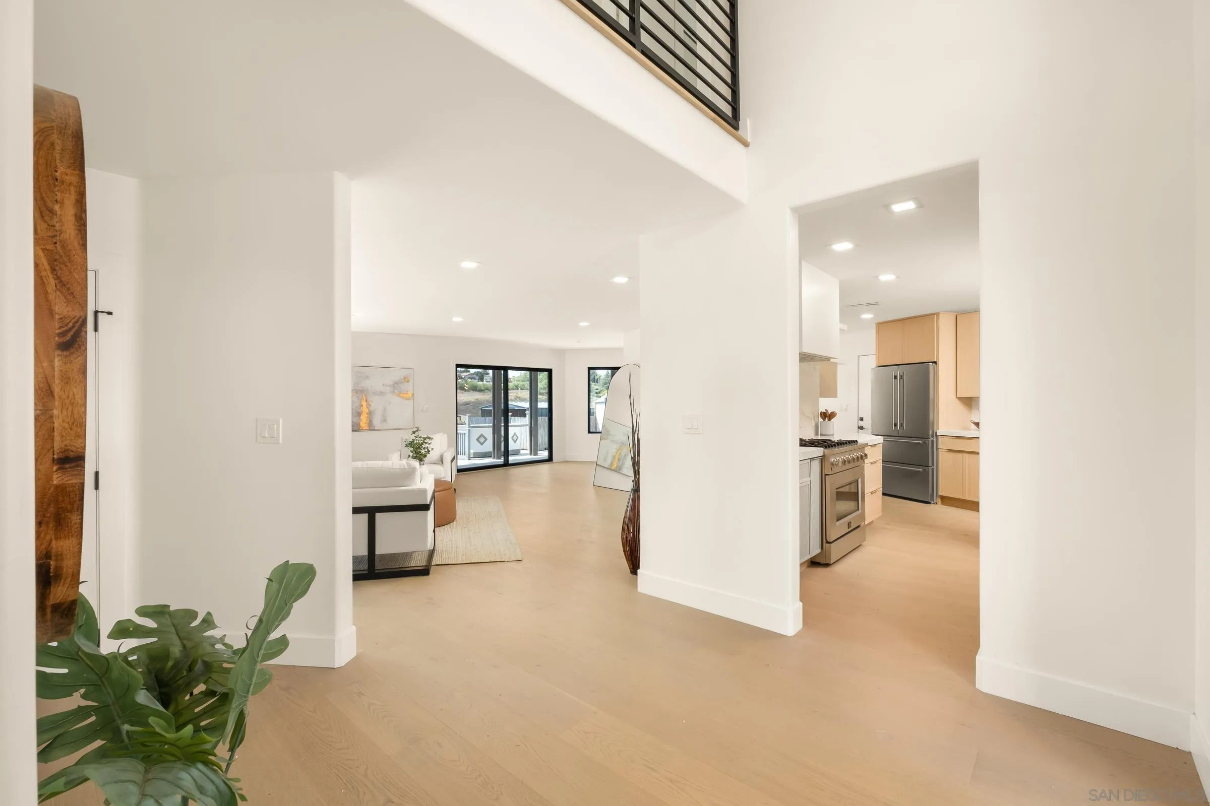 https://cdn.realtyfeed.com/cdn/127/250037439/319afe70fe106de91c74c162eea9b6af.webp