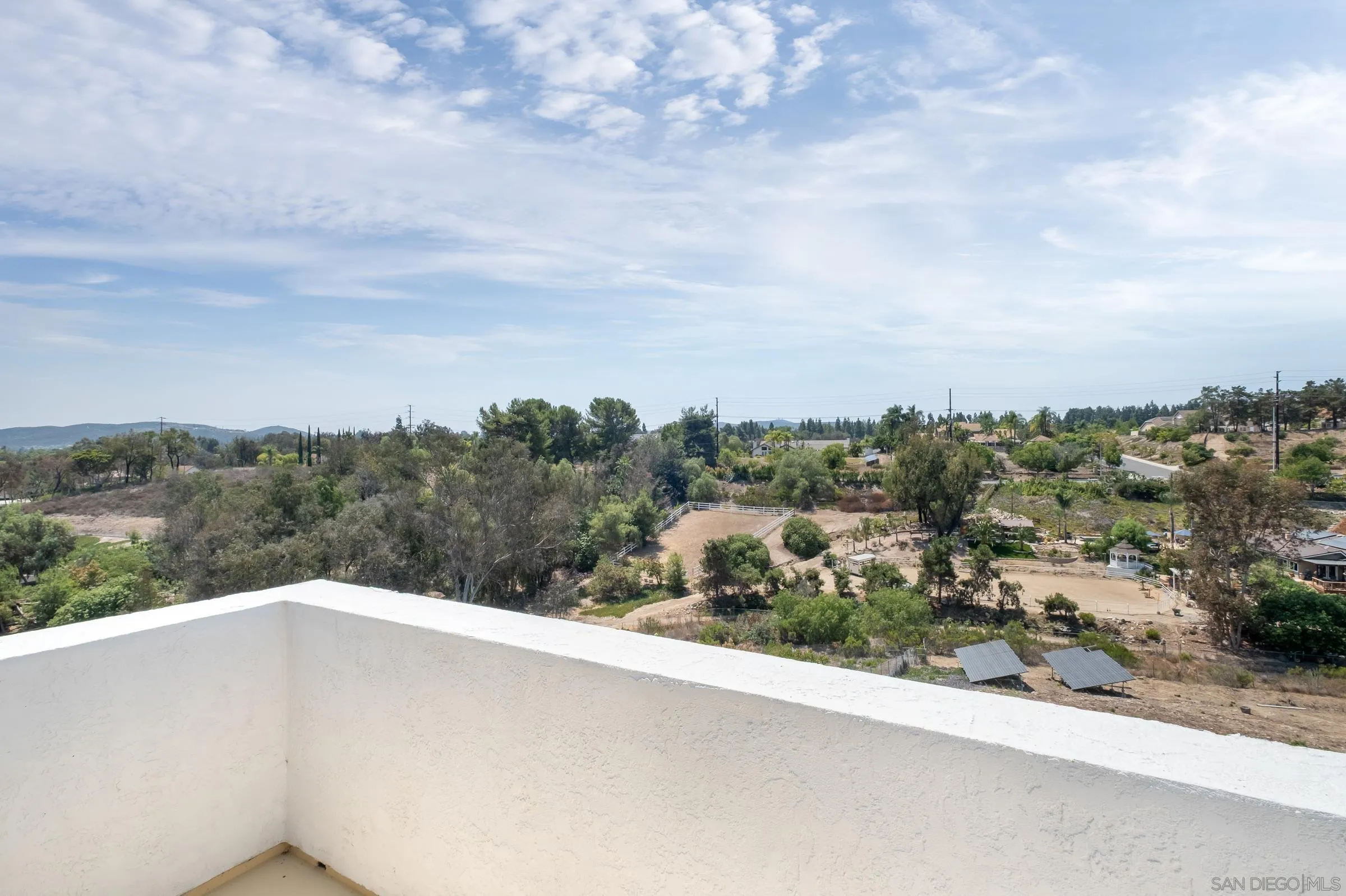 https://cdn.realtyfeed.com/cdn/127/250037439/4aff6e666be91966e30f577c873f1d1b.webp