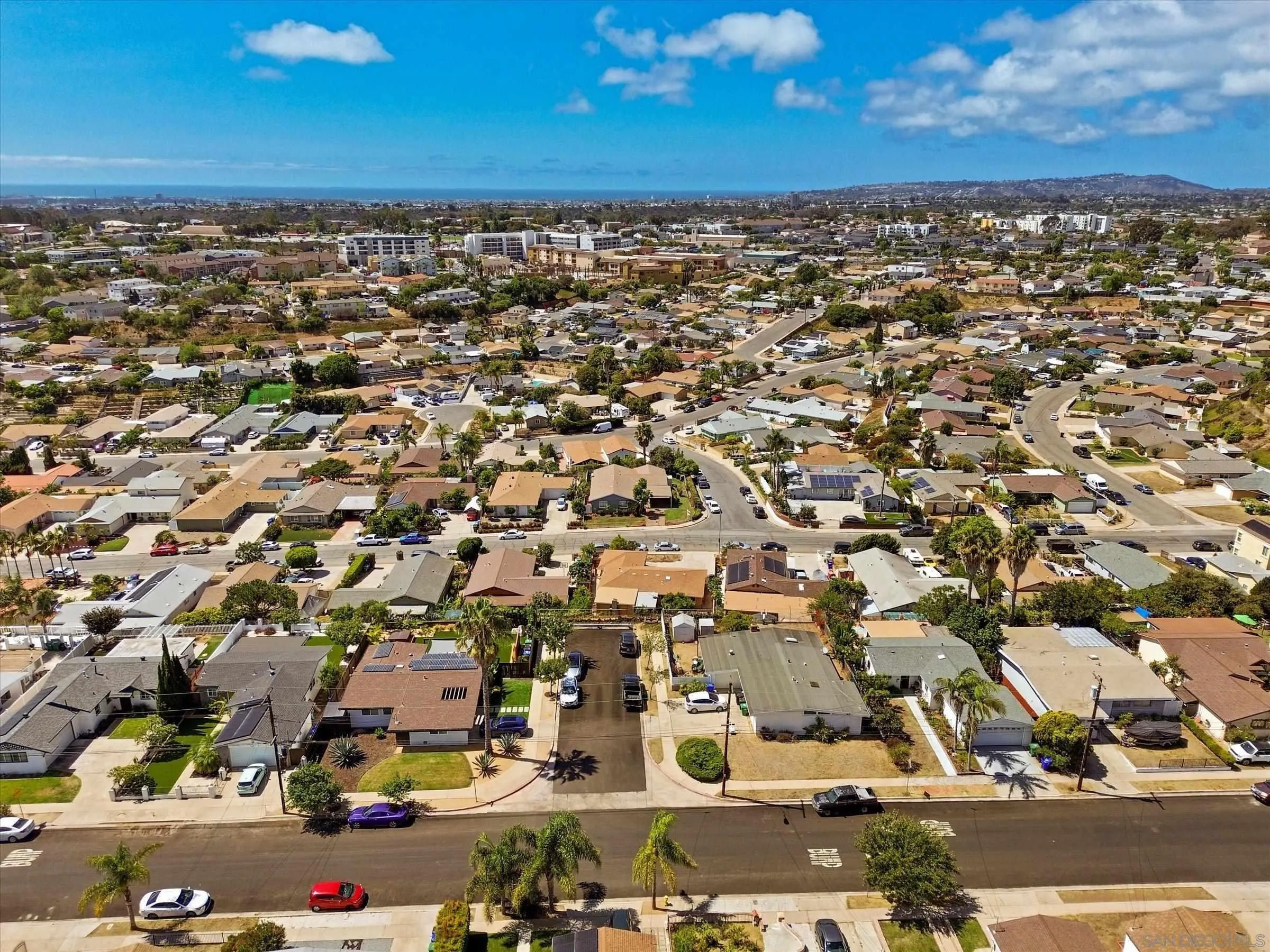 https://cdn.realtyfeed.com/cdn/127/250037450/0d20e78b7812465c4f0479fd12c5cb2f.webp