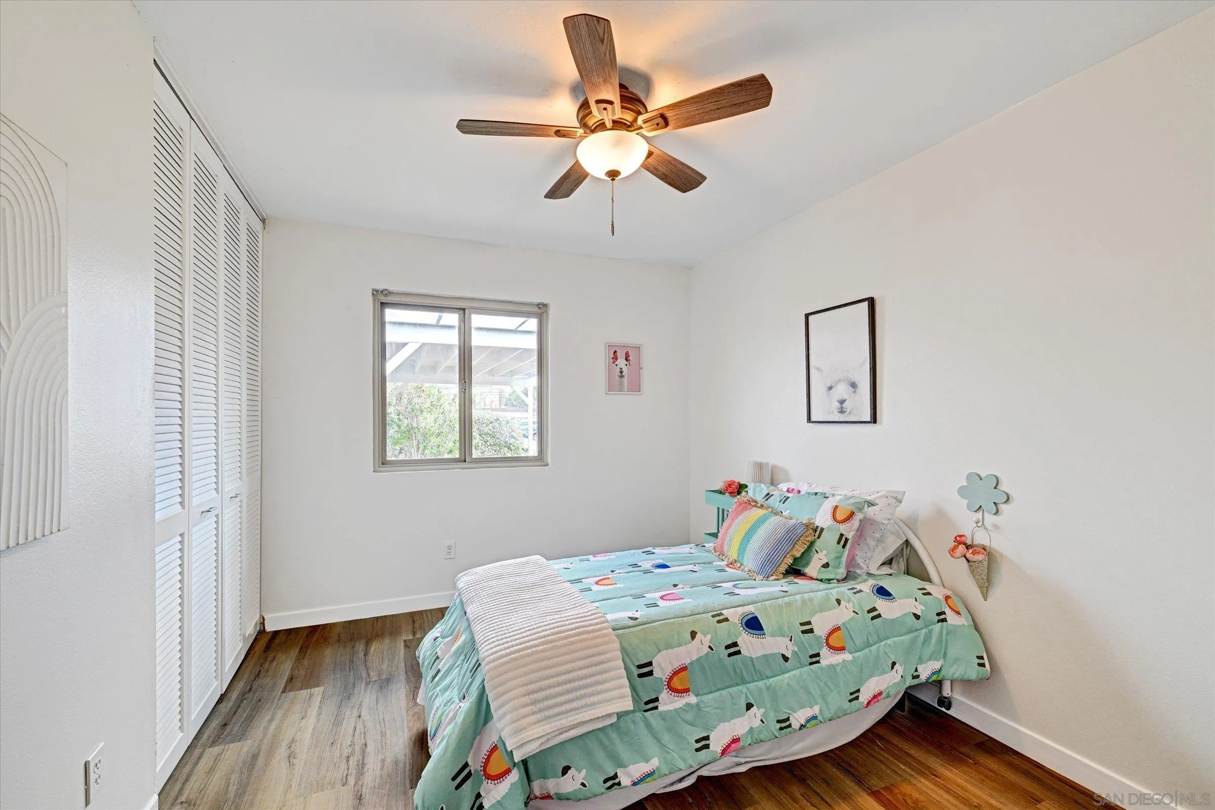 https://cdn.realtyfeed.com/cdn/127/250037450/710afc96d5fb8e5373ec53cf0f1949d6.webp
