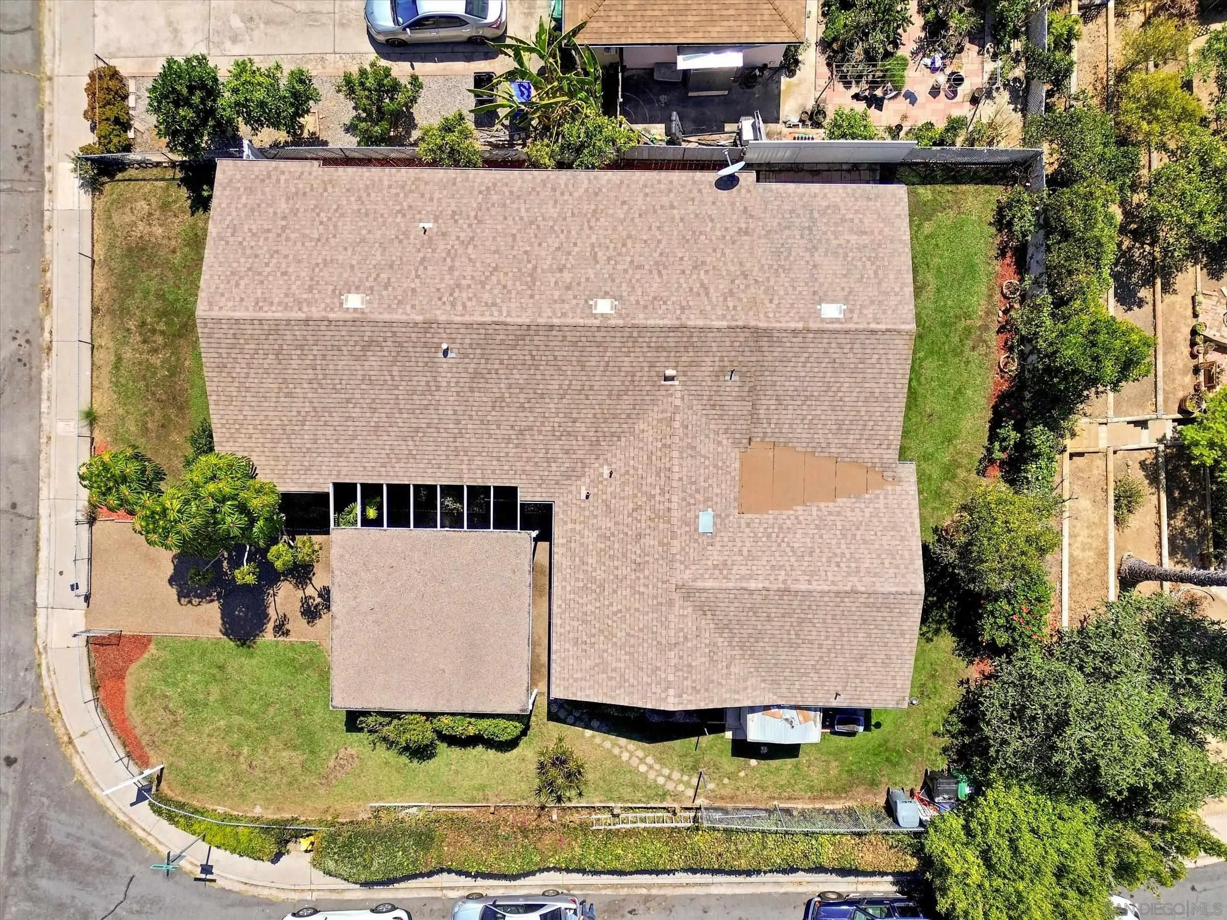 https://cdn.realtyfeed.com/cdn/127/250037450/bfd5e7b9a060b2fdb7f10588b872b36c.webp