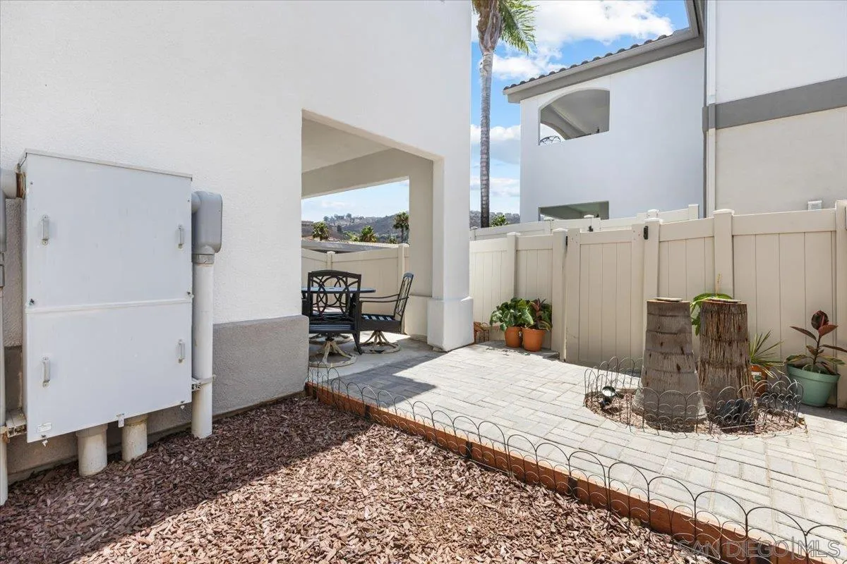 https://cdn.realtyfeed.com/cdn/127/250037451/722e2bcc714916de08582cc4b722c56b.webp