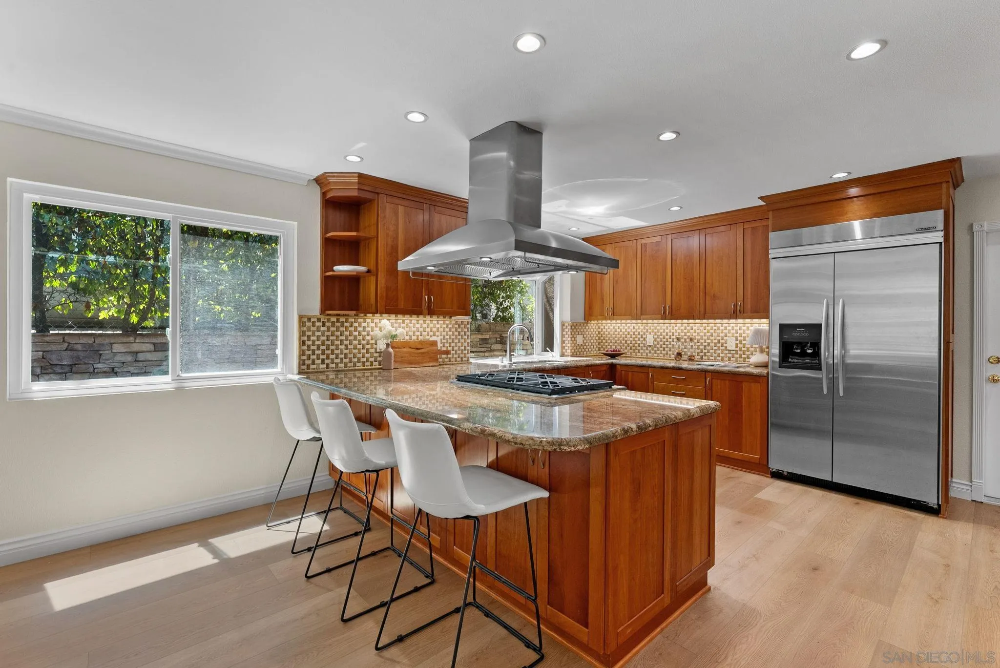 https://cdn.realtyfeed.com/cdn/127/250037452/29231600a9ddfed003af811594240bc1.webp