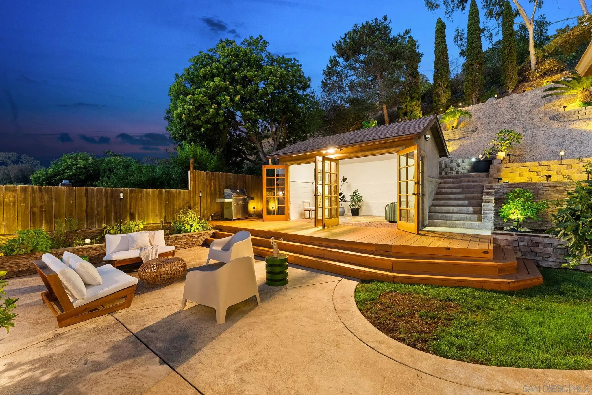 https://cdn.realtyfeed.com/cdn/127/250037452/2ea3ffb249b304ff16ba0fdfdfce3c99.webp