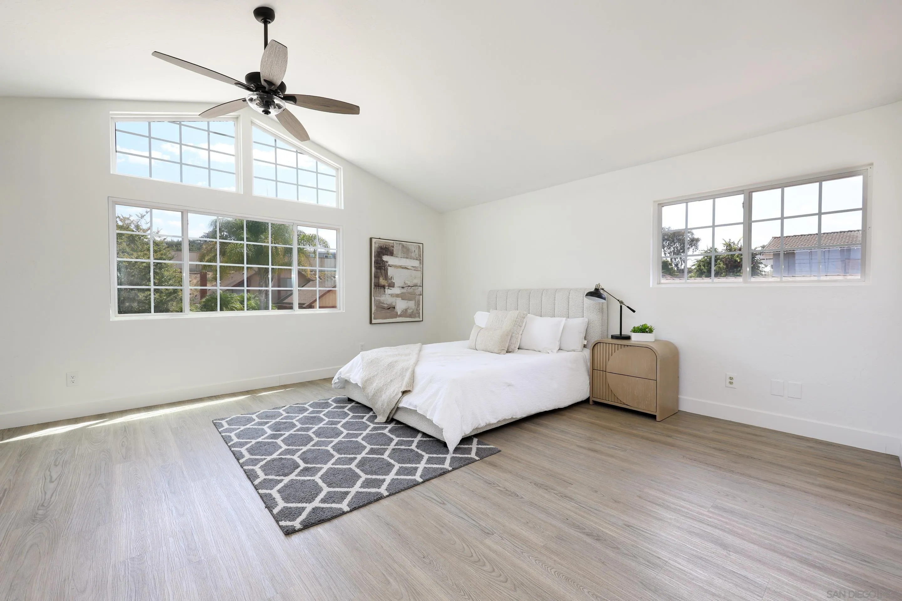 https://cdn.realtyfeed.com/cdn/127/250037453/151d649fd6e59ad4123893af6d30e76c.webp