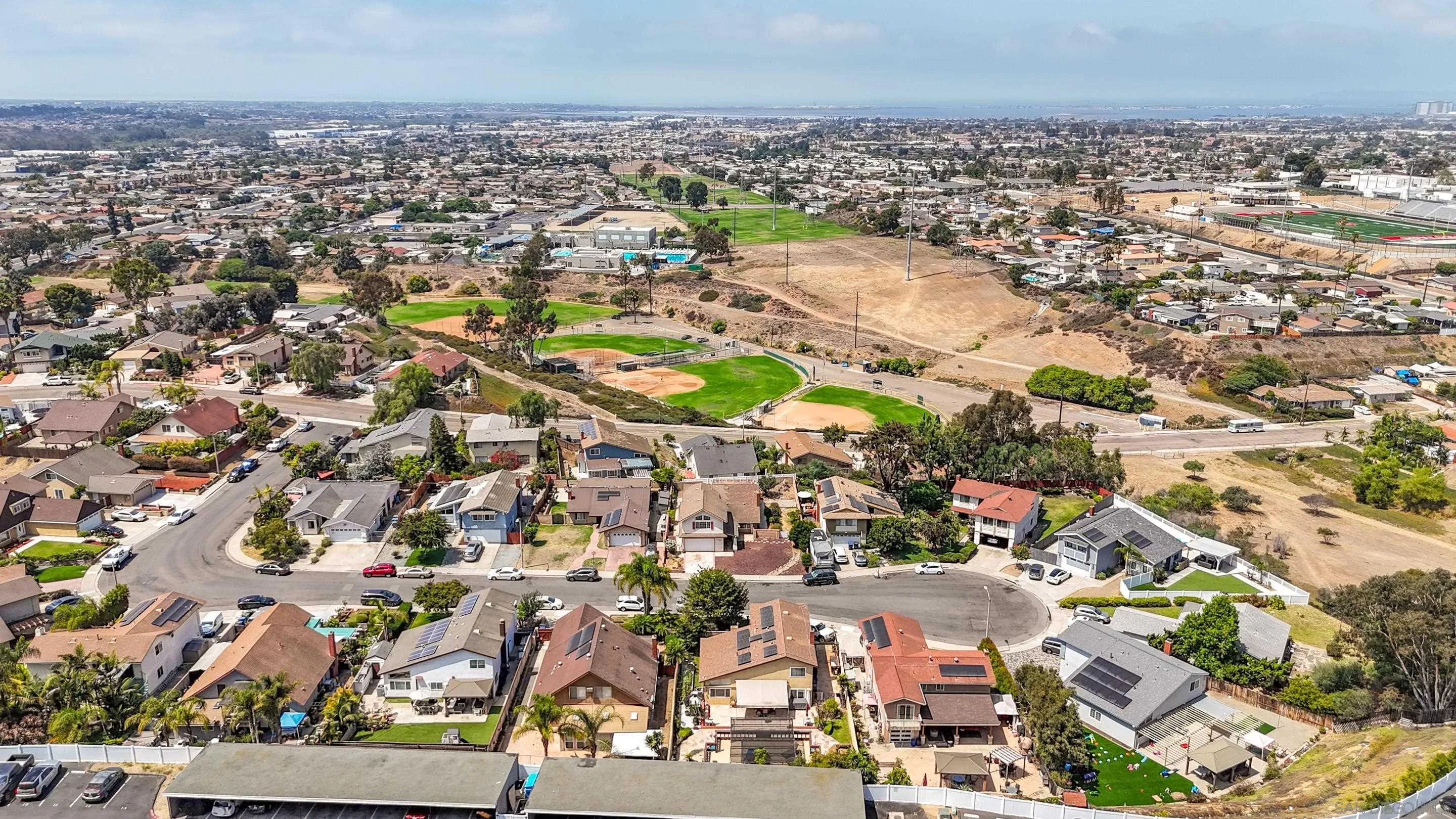 https://cdn.realtyfeed.com/cdn/127/250037453/51e282810fc32007584c7b814fa5649c.webp