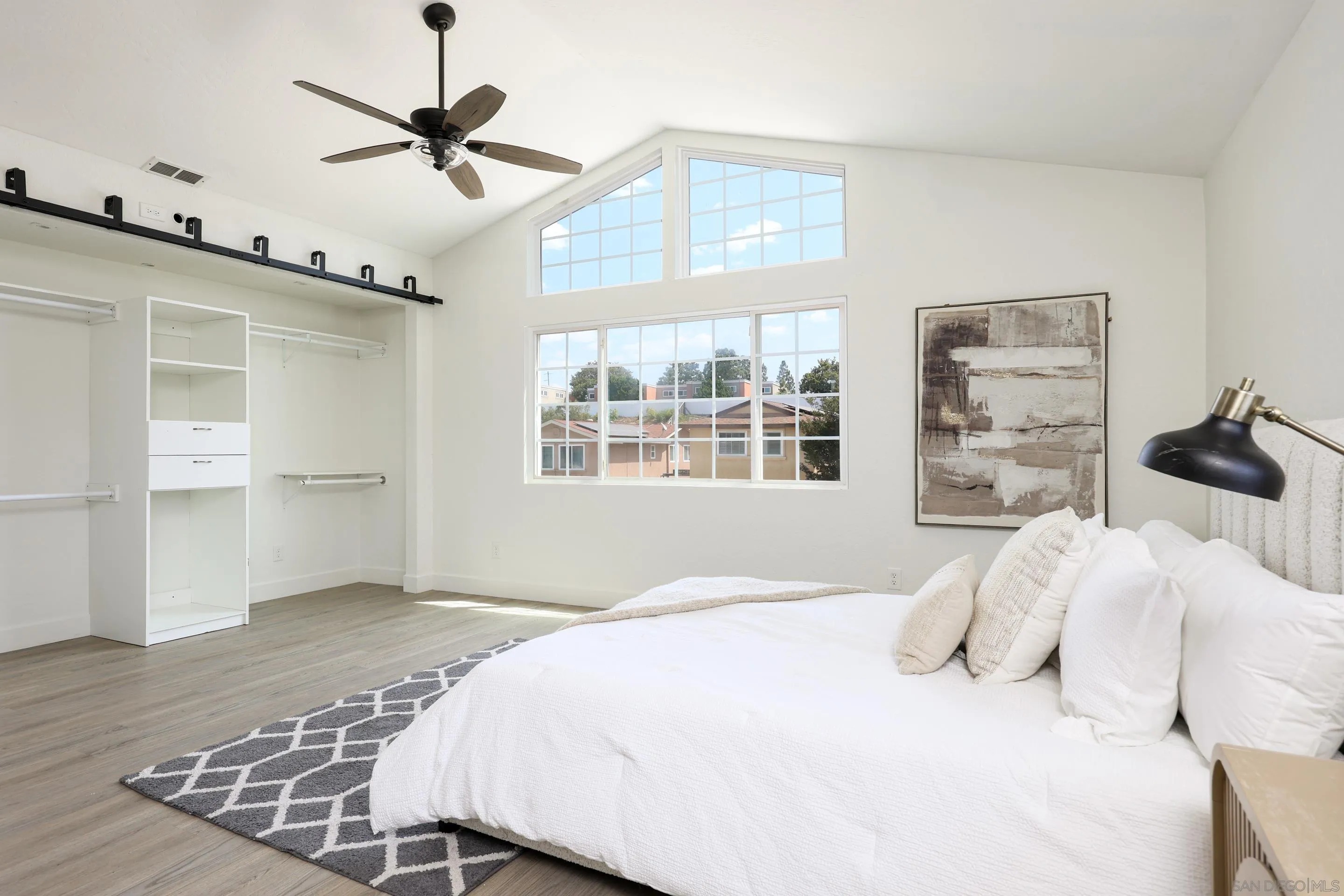 https://cdn.realtyfeed.com/cdn/127/250037453/c78776ebc3161f1fb369a71e7e1d0a26.webp