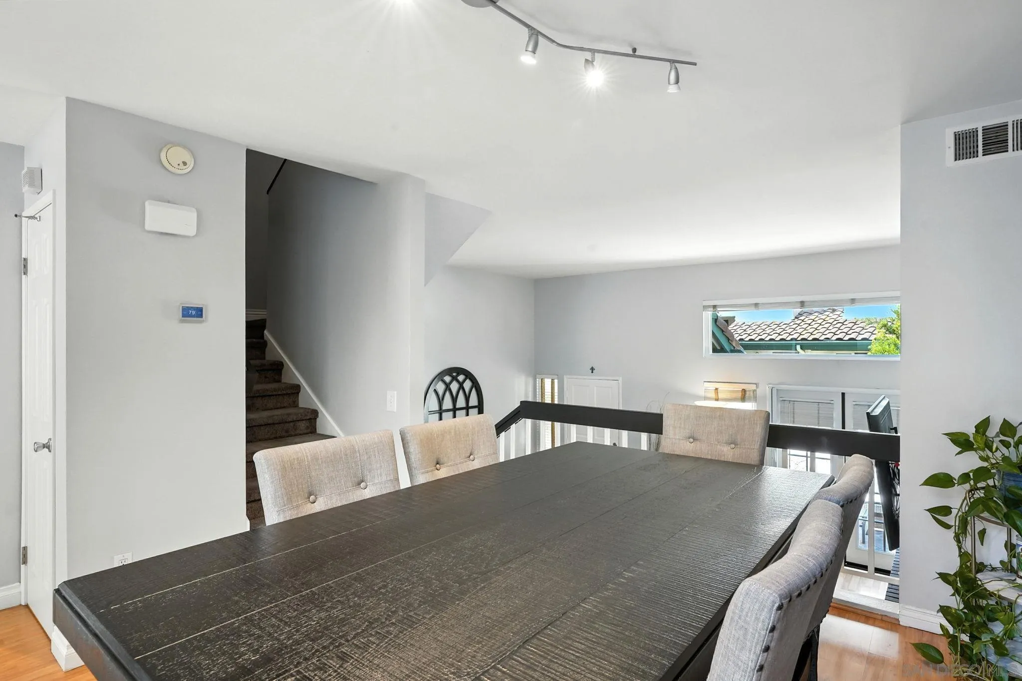 https://cdn.realtyfeed.com/cdn/127/250037456/0aec71ae4fefcb31e1ceaee5becfca4e.webp