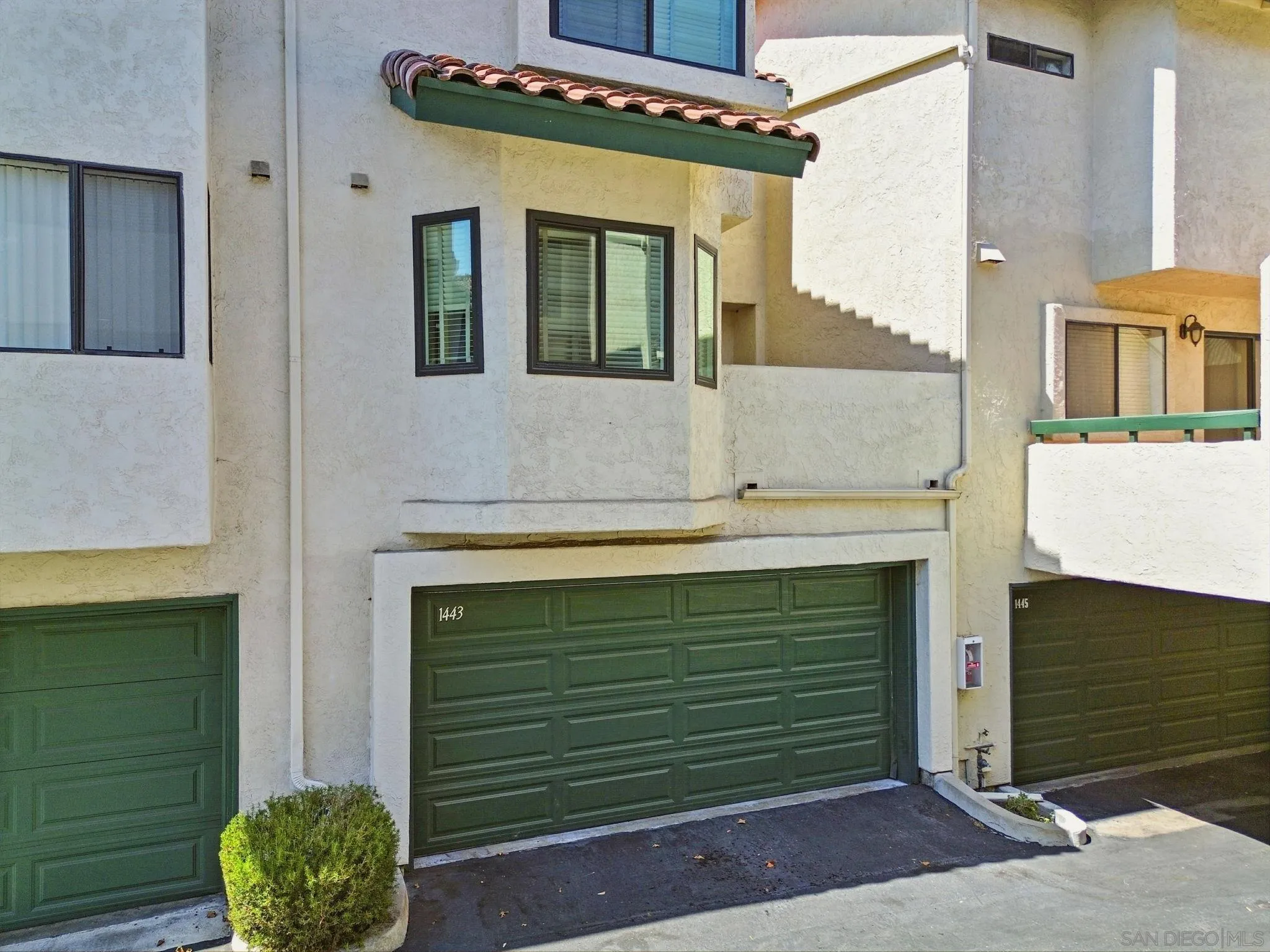 https://cdn.realtyfeed.com/cdn/127/250037456/1ffc7a146763008d01bd689ca2fe0355.webp