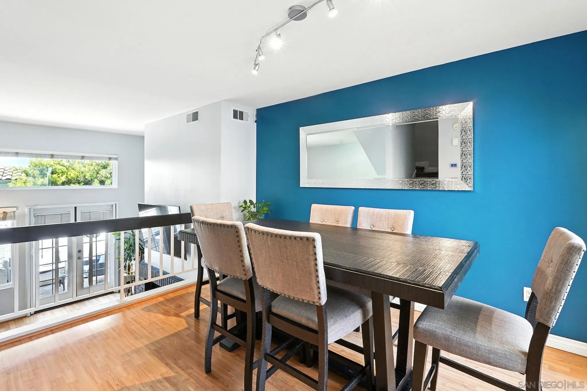 https://cdn.realtyfeed.com/cdn/127/250037456/b54087def38a24d4ba2fe020ca1adf27.webp