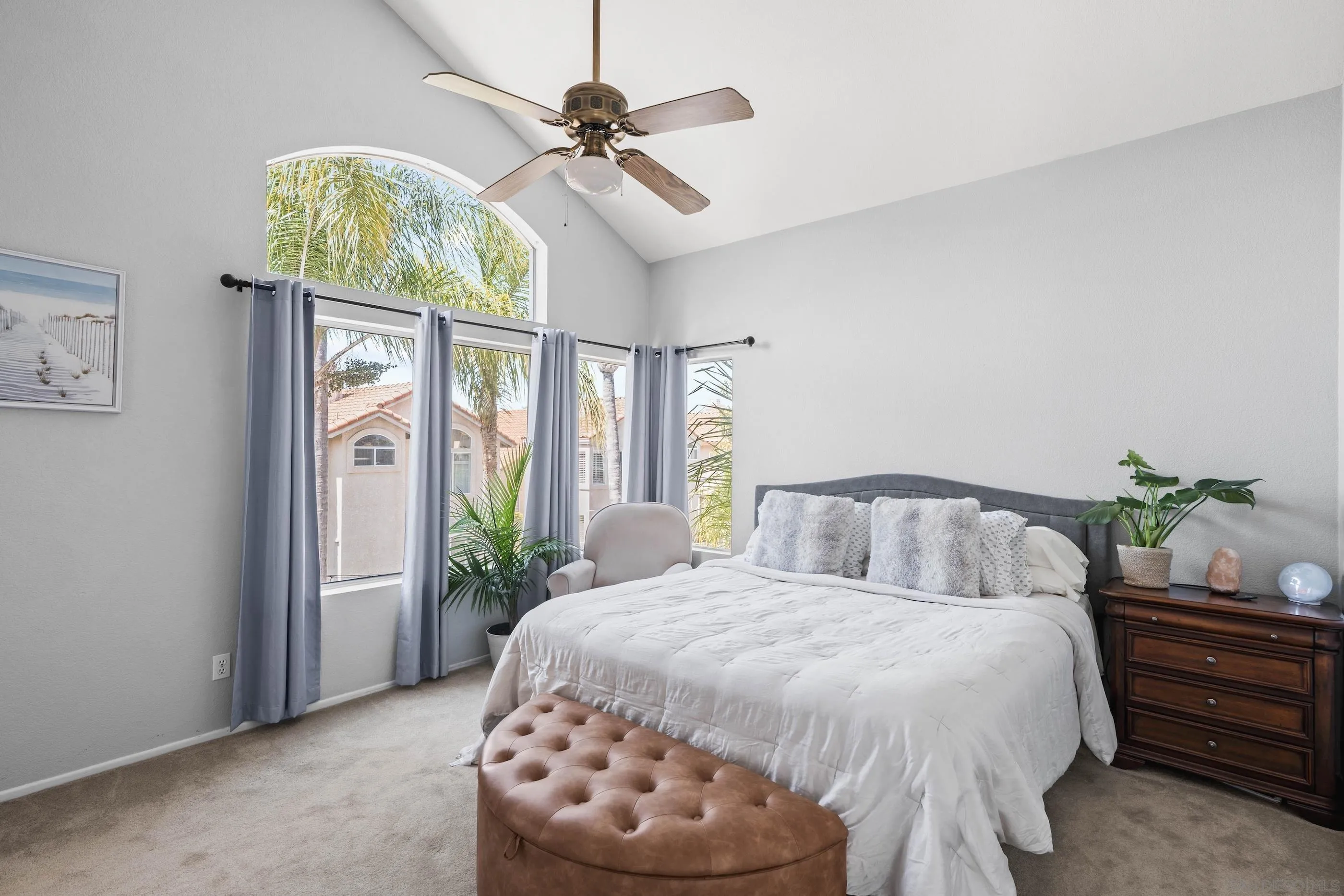 https://cdn.realtyfeed.com/cdn/127/250037458/1c0a7566d9acb924fd804b5311e68c69.webp