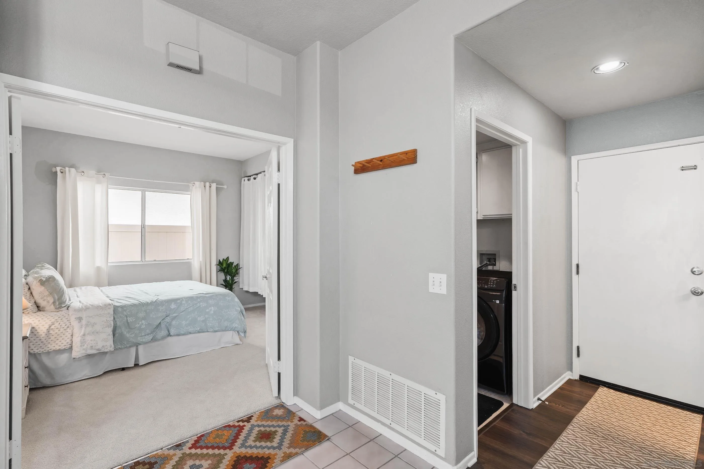 https://cdn.realtyfeed.com/cdn/127/250037458/8fcafc897412293fd5868cc21bffba6b.webp