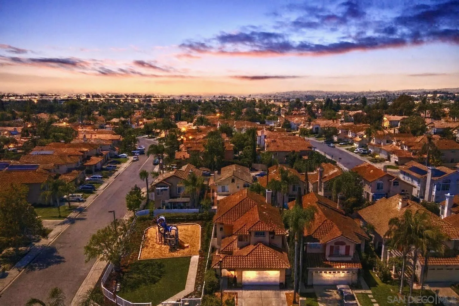 https://cdn.realtyfeed.com/cdn/127/250037458/b7280fecaa171ae1d6ed5919638a5ed5.webp