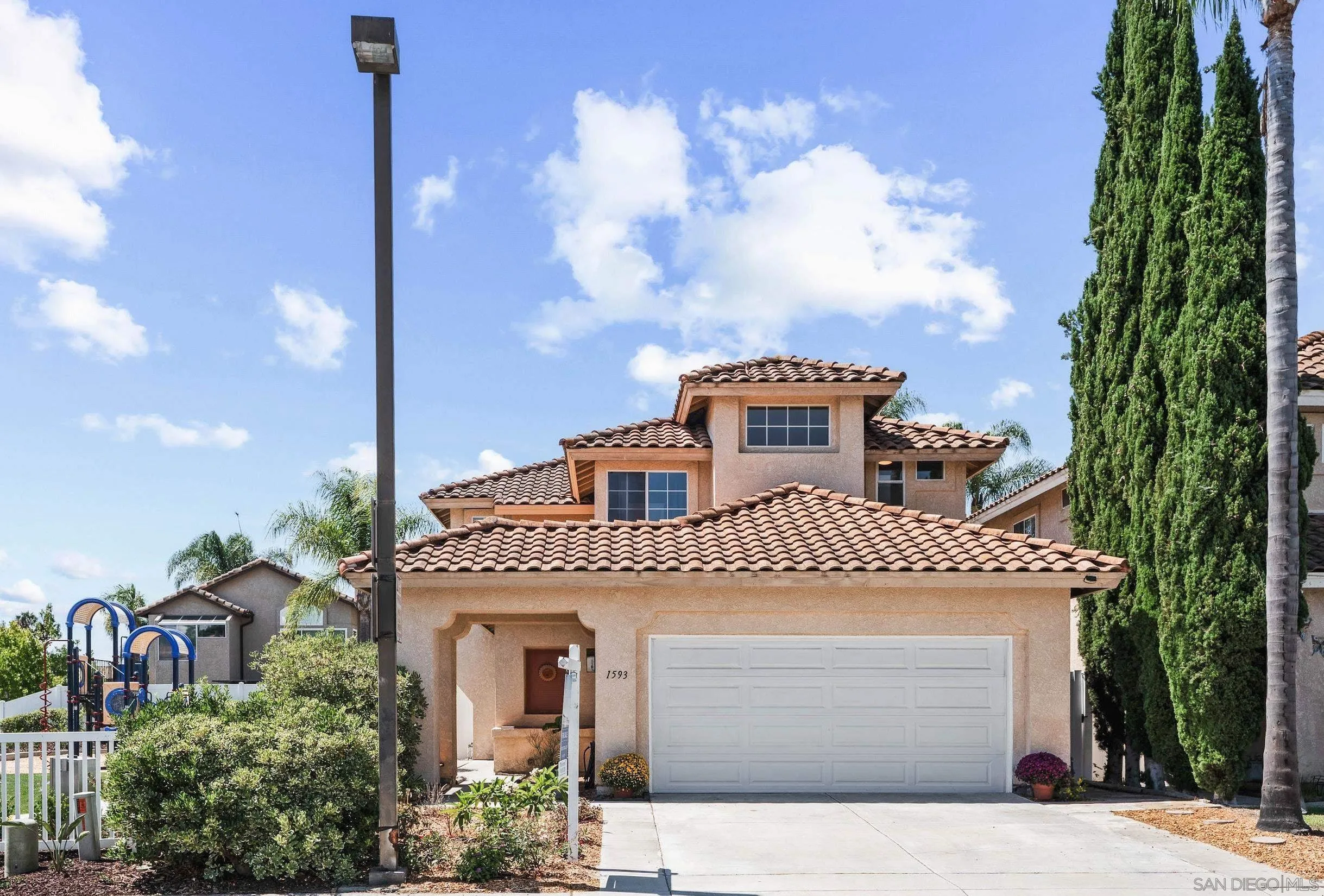 https://cdn.realtyfeed.com/cdn/127/250037458/cdd4dde3dda5829deae29700bbb0520d.webp