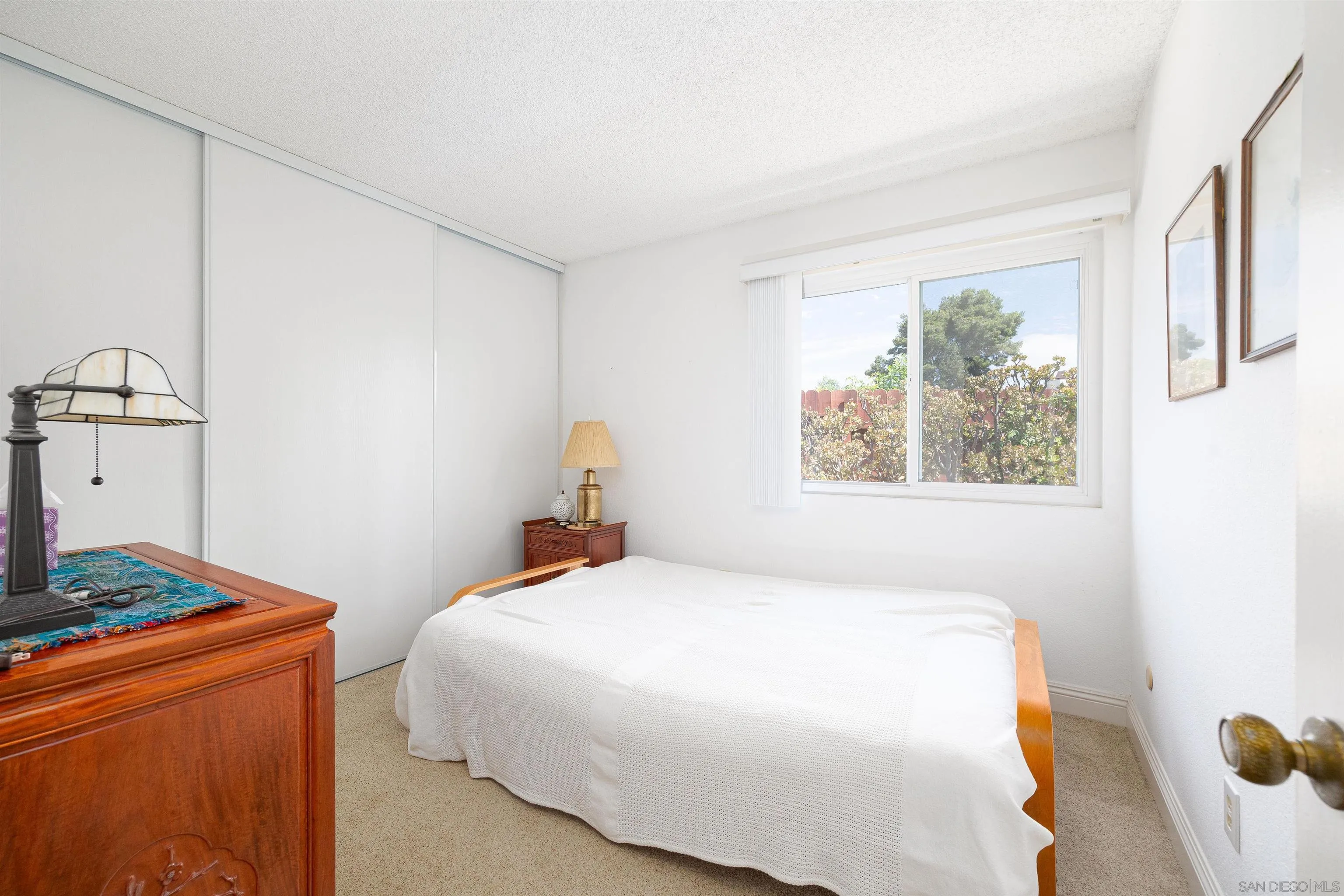 https://cdn.realtyfeed.com/cdn/127/250037459/1c7159b547c4105c9421c10252bdfe1a.webp