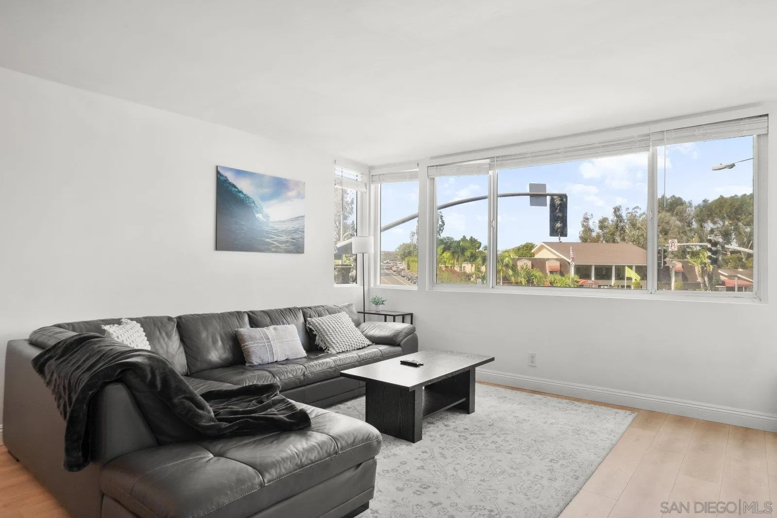 https://cdn.realtyfeed.com/cdn/127/250037460/5c905b74cc734e9eebdc1b9ae903fcec.webp