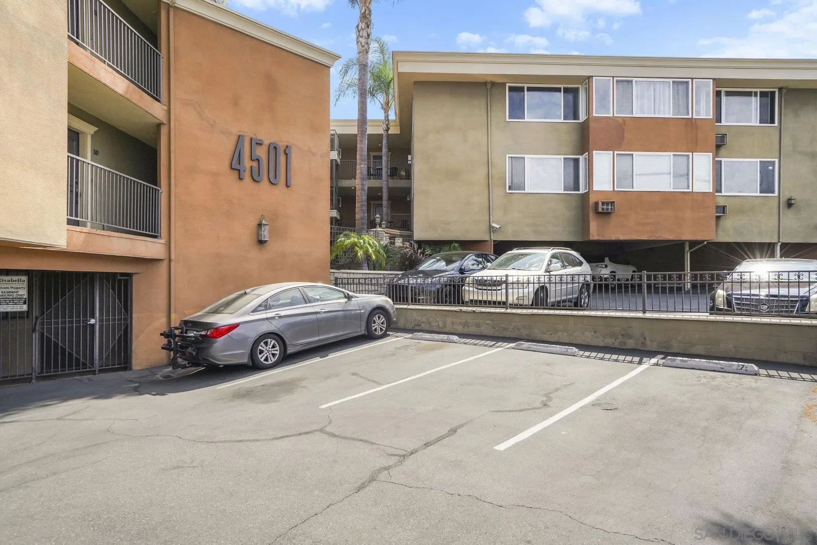 https://cdn.realtyfeed.com/cdn/127/250037460/98321f9718f83c537239d4541d47ffe5.webp