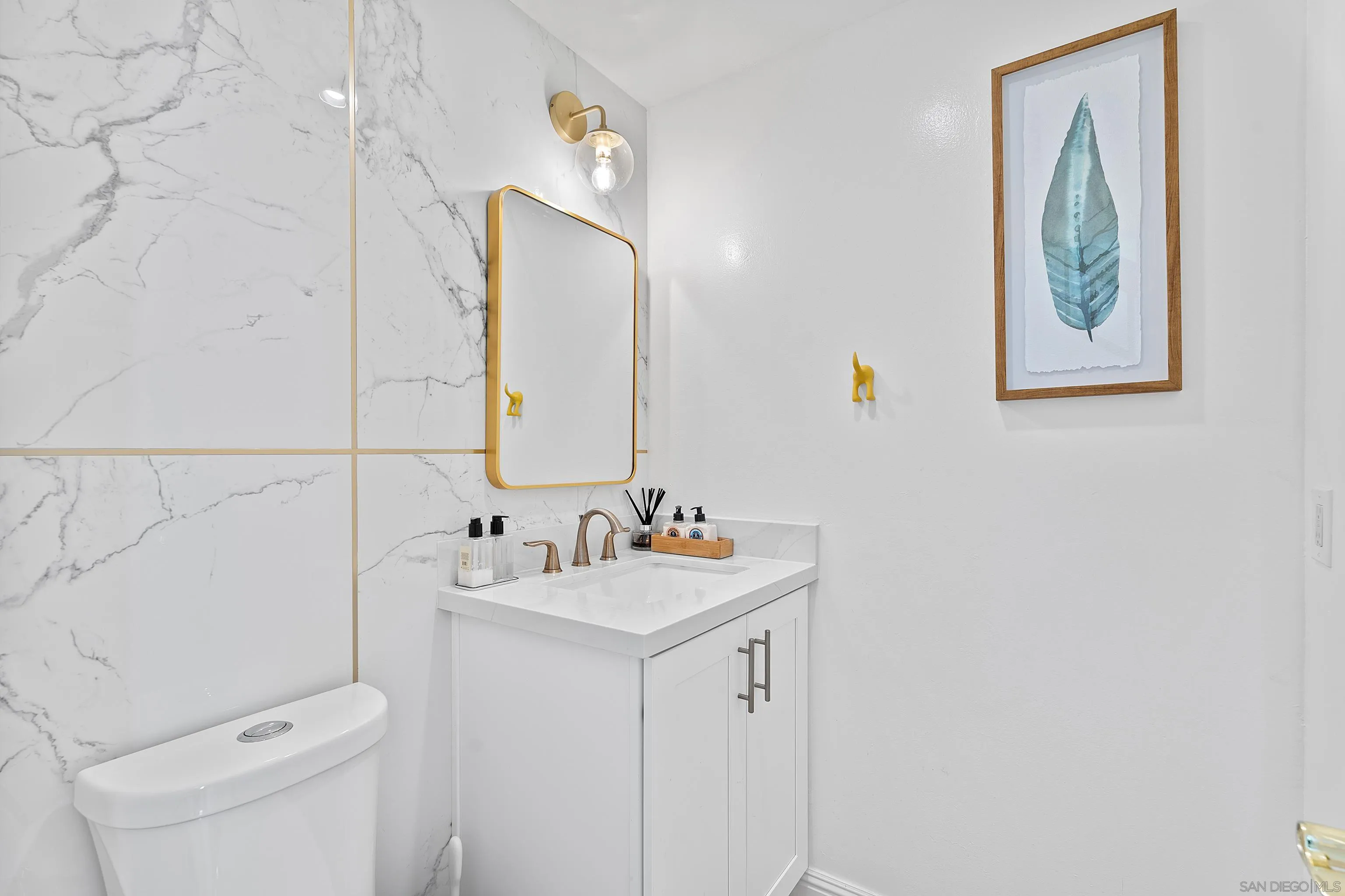 https://cdn.realtyfeed.com/cdn/127/250037461/0700a3b5ce37e14a86dc8f281e6e991c.webp