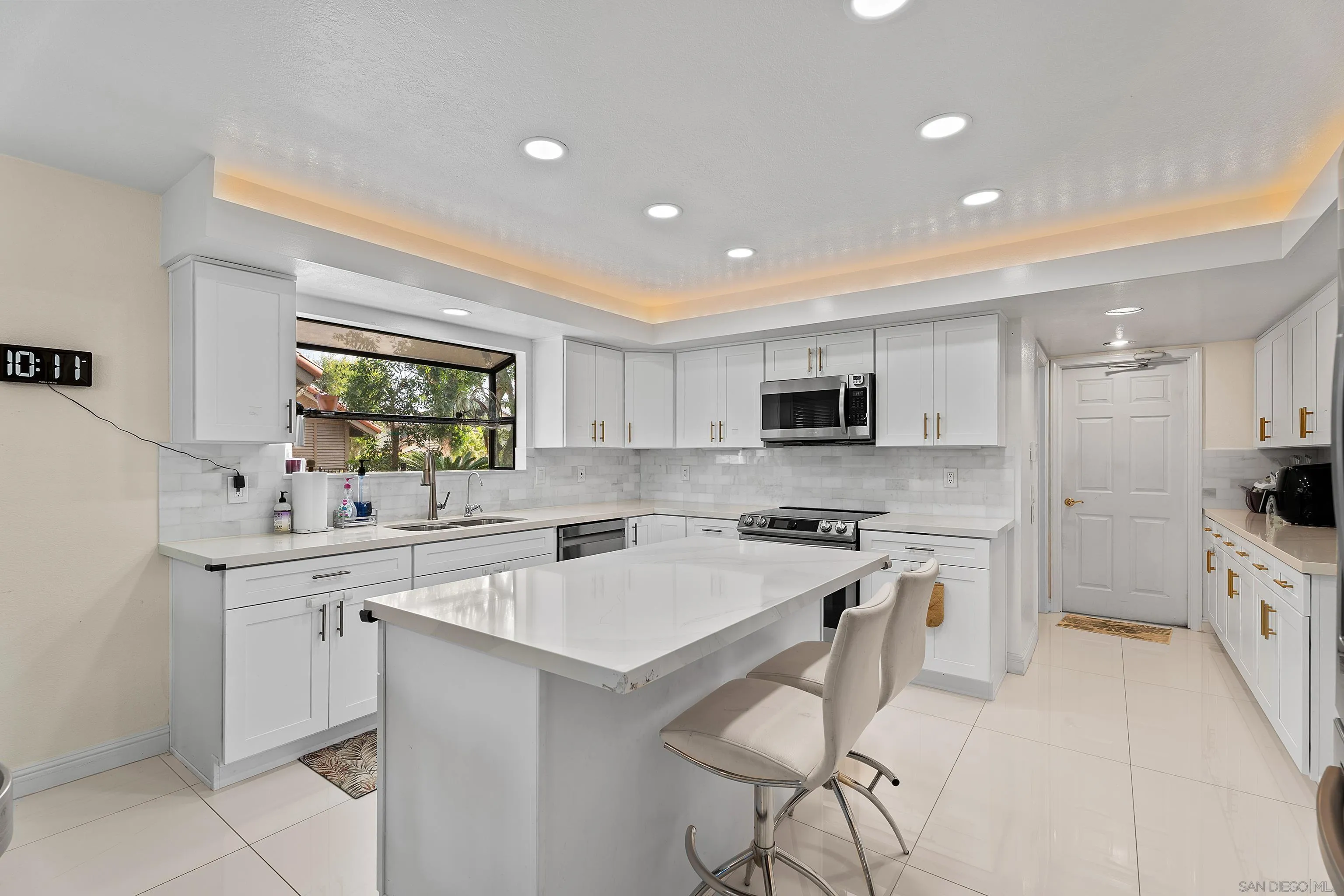 https://cdn.realtyfeed.com/cdn/127/250037461/427ca2e2b10e7dfa7b1012351ef901d8.webp