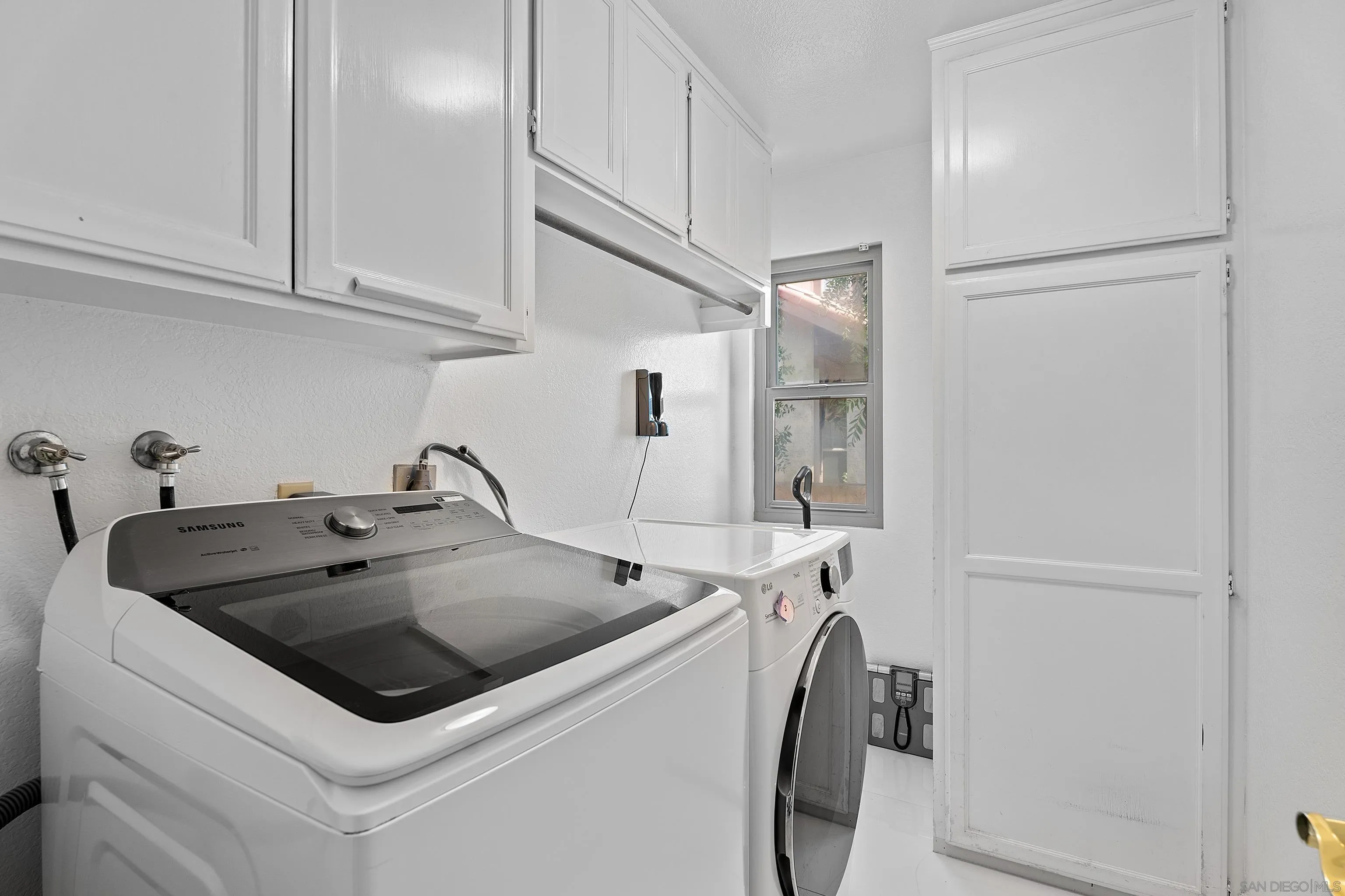 https://cdn.realtyfeed.com/cdn/127/250037461/752e3f4ce45f70d31b99a53ad09a7d6b.webp