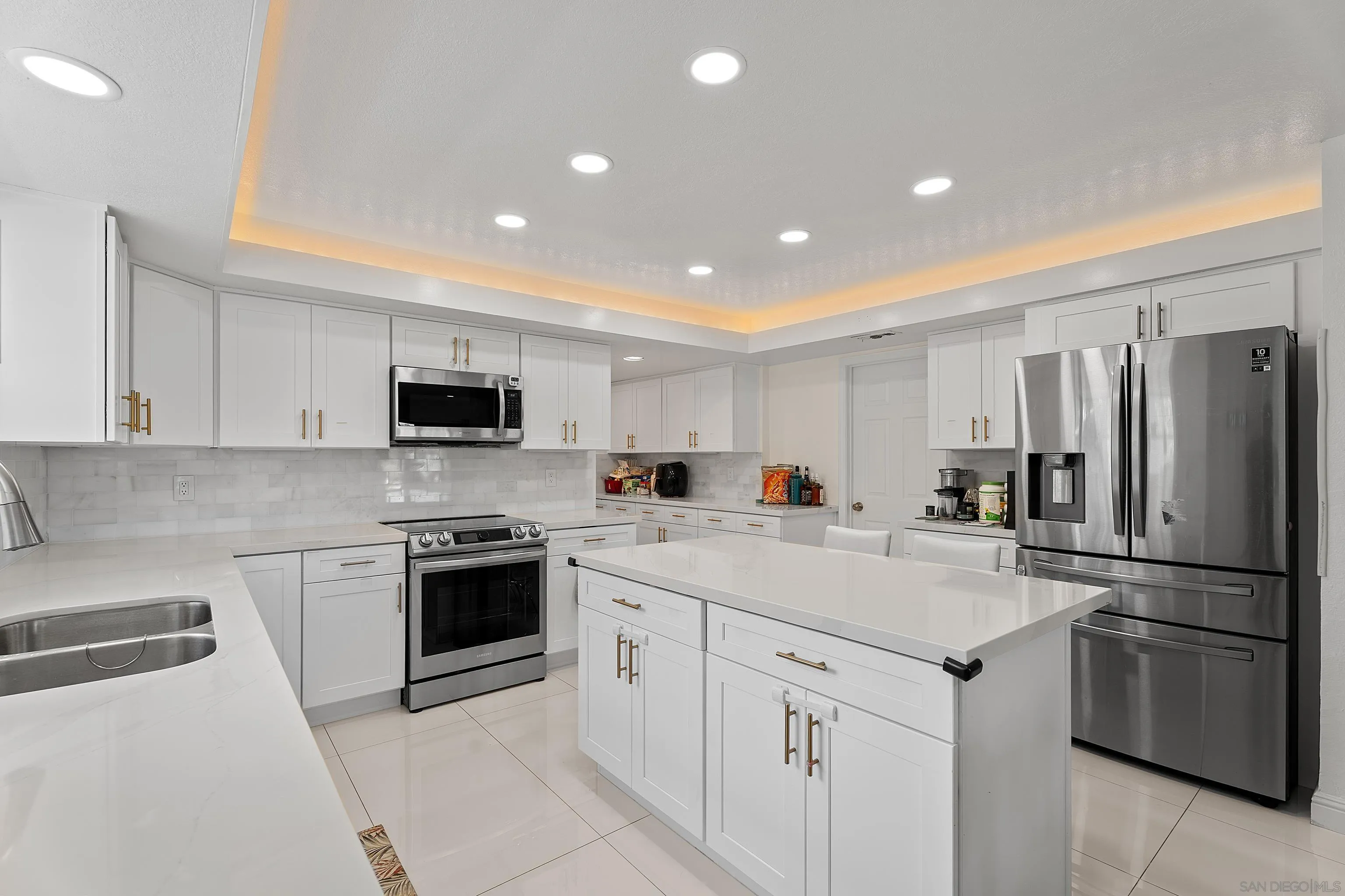 https://cdn.realtyfeed.com/cdn/127/250037461/9a76350dd346eeebf473f1f4c867da3a.webp
