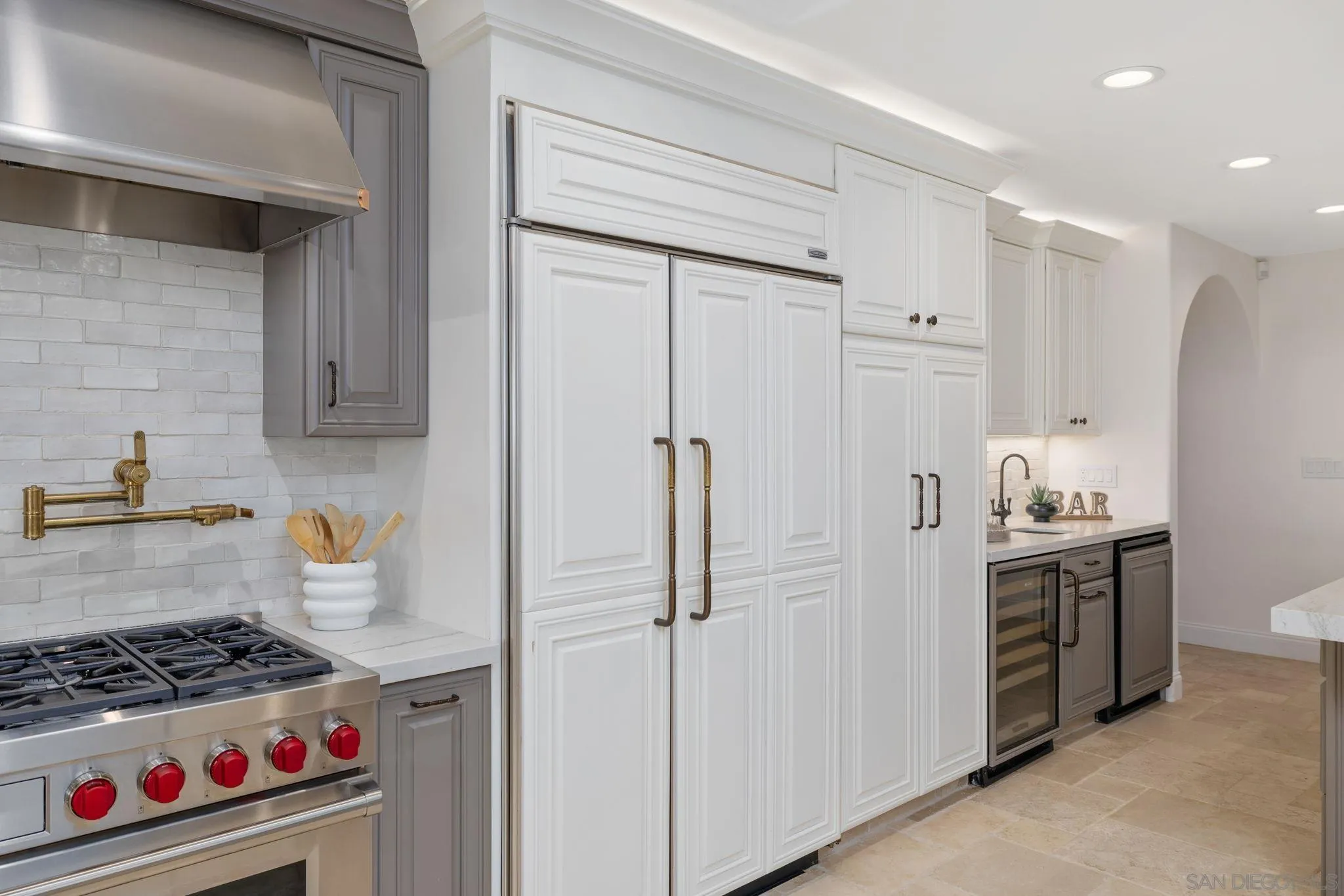 https://cdn.realtyfeed.com/cdn/127/250037470/44227897460fcdb296b788d9af3b5174.webp