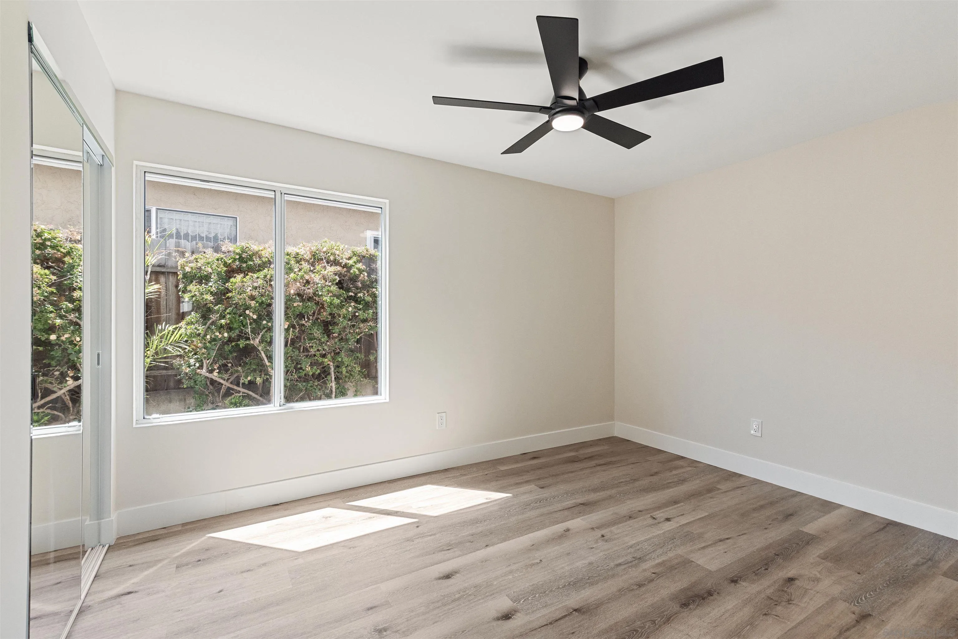 https://cdn.realtyfeed.com/cdn/127/250037471/350e3af3c169d717e811e579eee49e26.webp