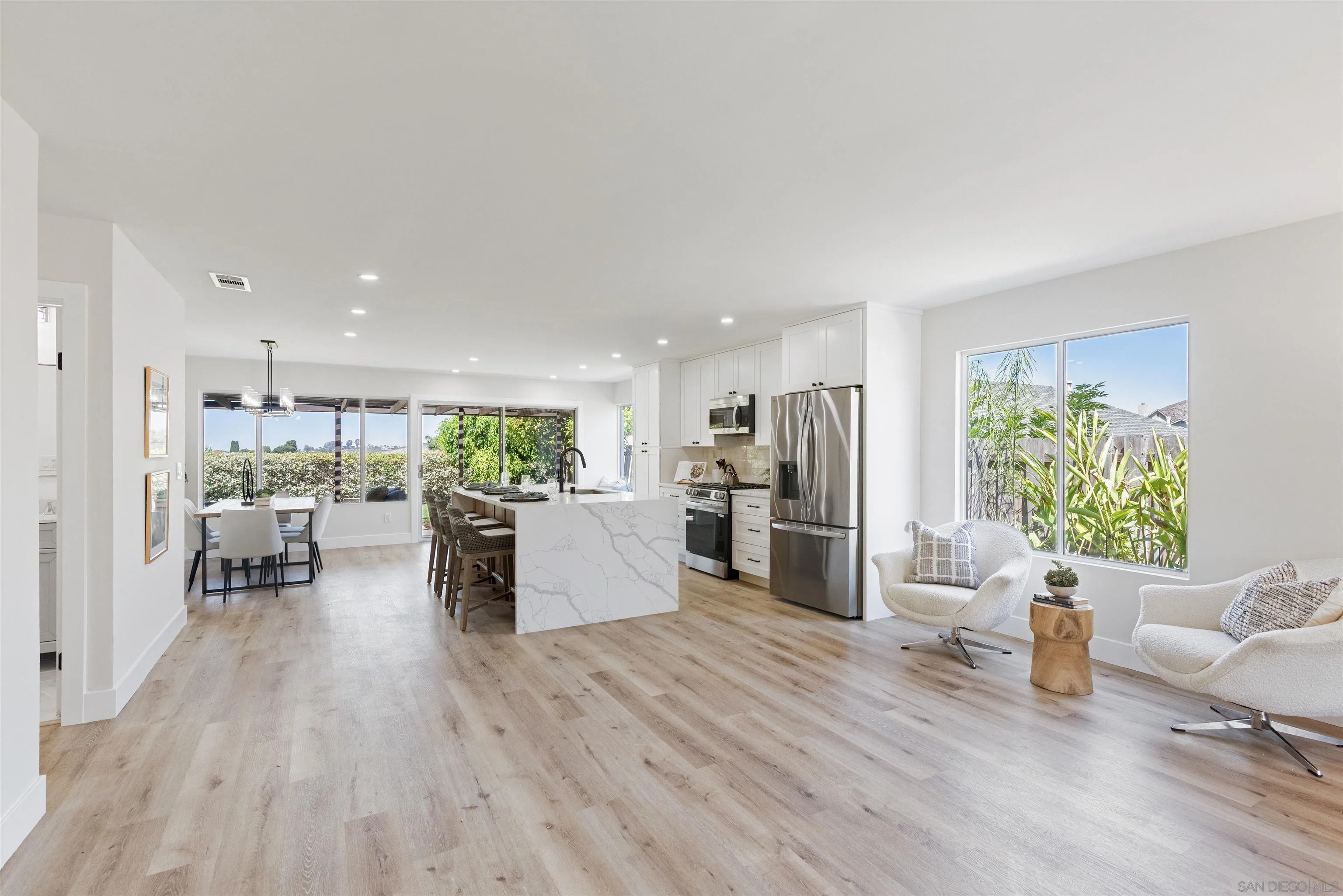 https://cdn.realtyfeed.com/cdn/127/250037471/9a2ba82ea7c967698adb50916cab9df1.webp