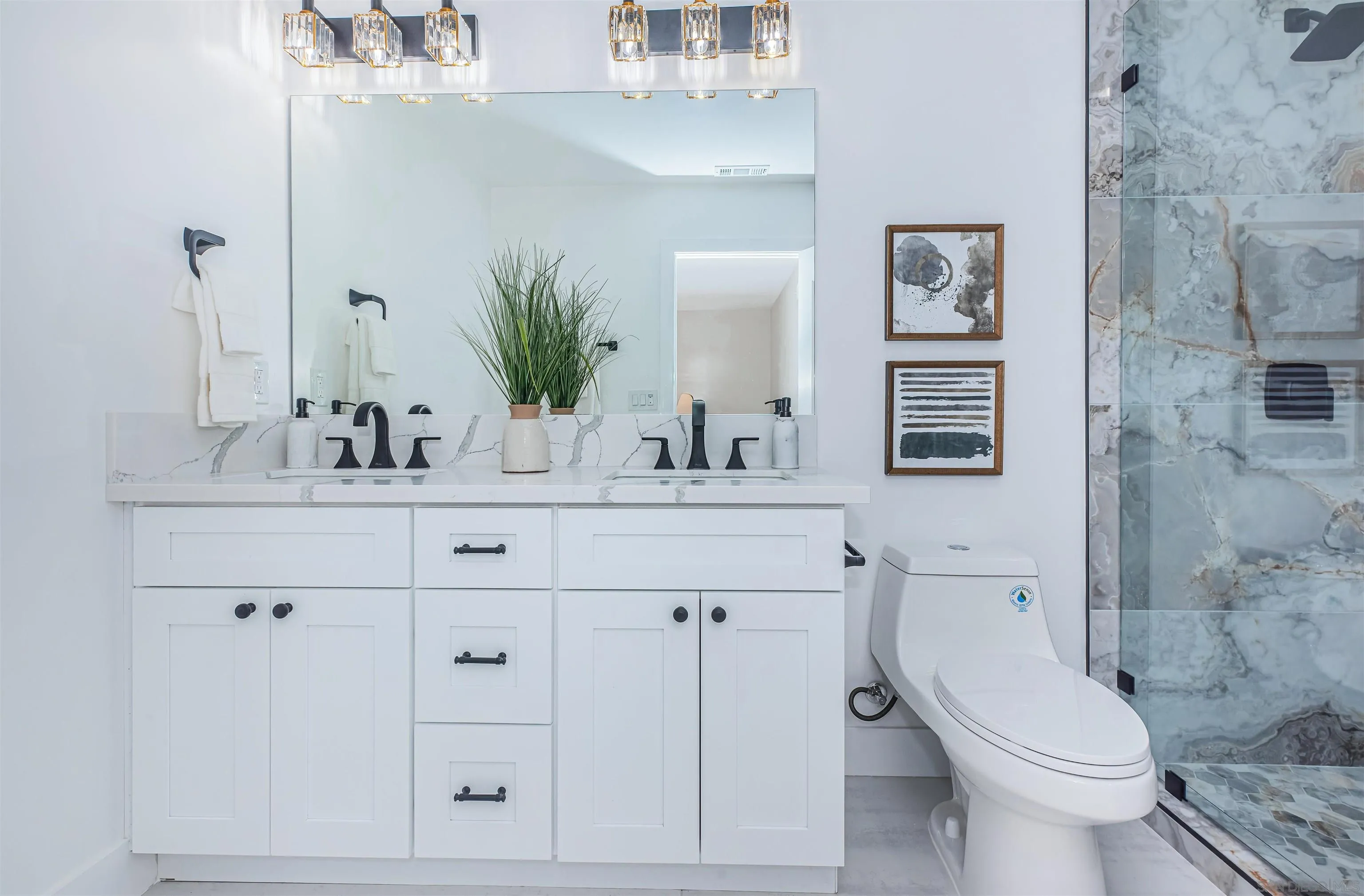 https://cdn.realtyfeed.com/cdn/127/250037471/ff8c5969a8855321168bd152e93c928f.webp