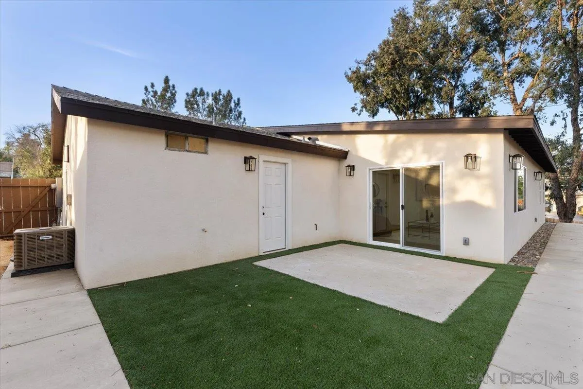 https://cdn.realtyfeed.com/cdn/127/250037475/7641db0aa12745b5281cf4a01e741bb3.webp