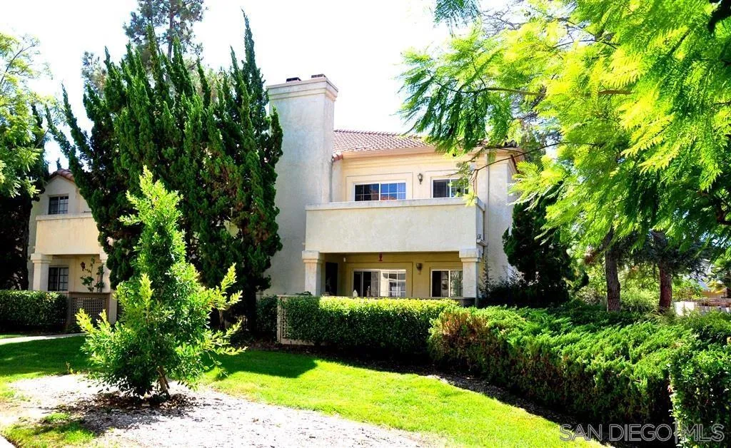 Vista, CA 92081