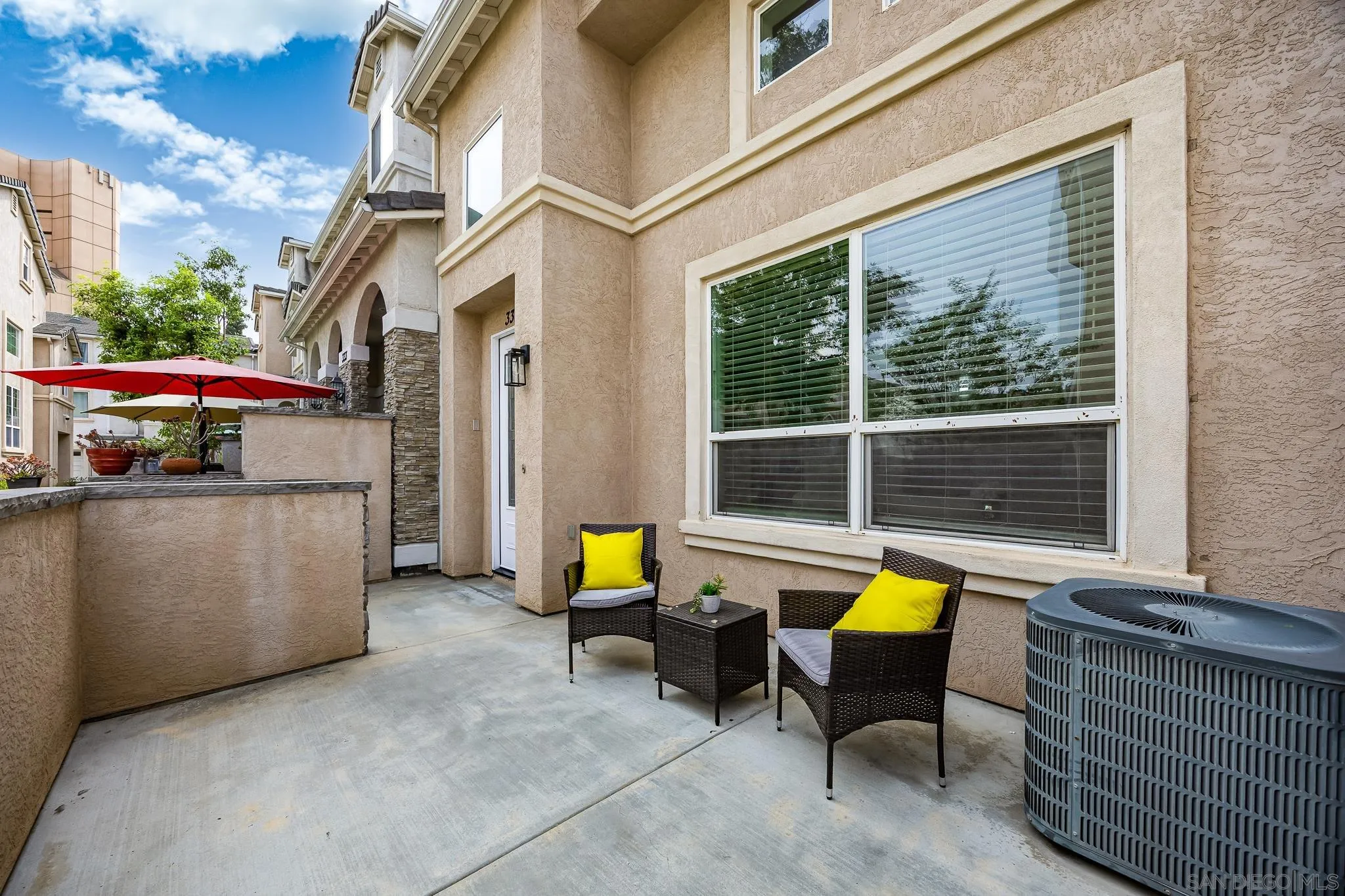 https://cdn.realtyfeed.com/cdn/127/250037480/297e00dae4bb1aa669e7ca72aa715d43.webp